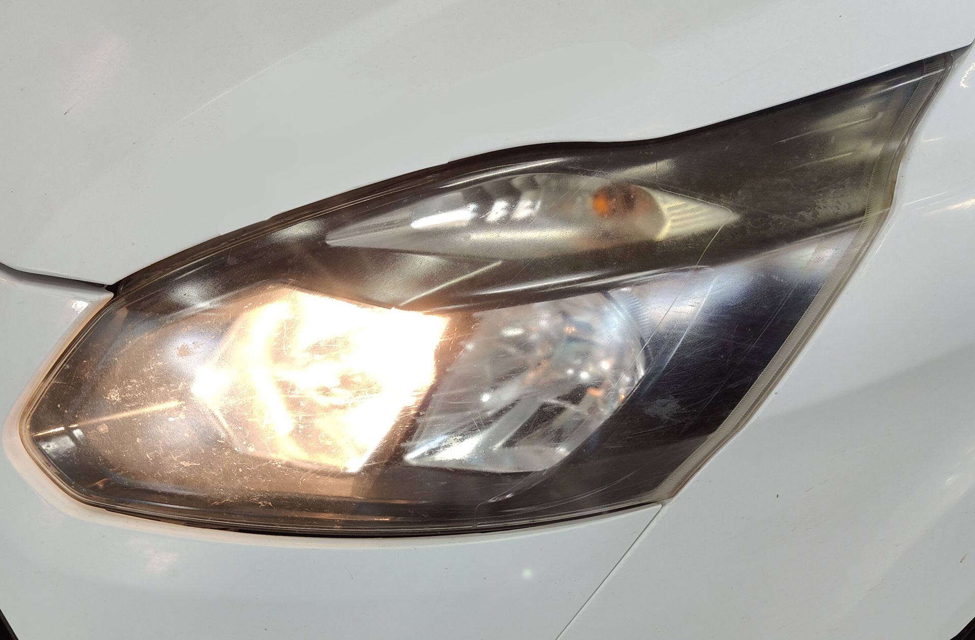 Ford Transit Custom Furgon 2.2 TDCi 250 L1 Ambiente - foto 10
