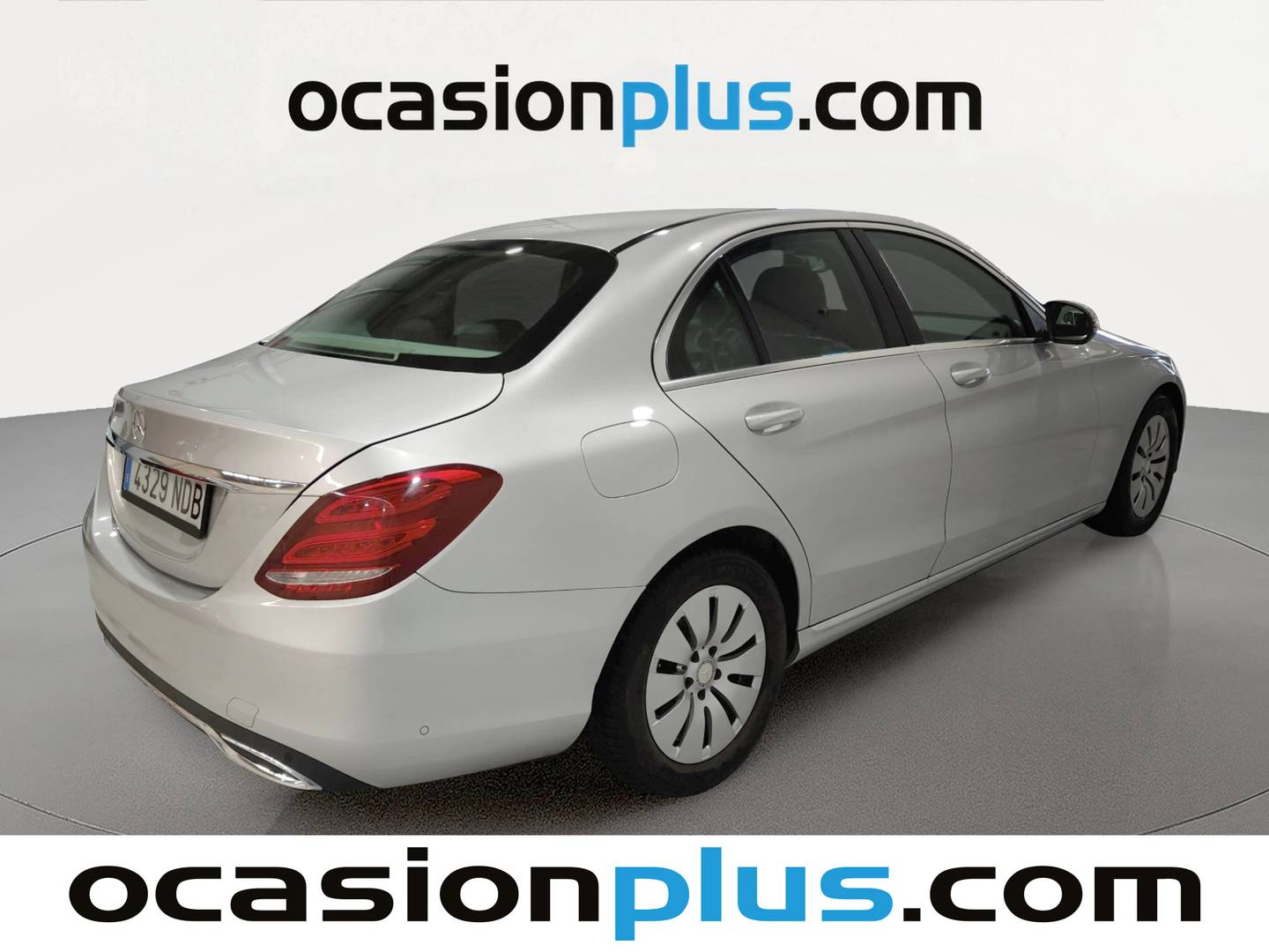 Foto trasera Mercedes Clase C Mercedes Clase C 180 (156 CV) derecha