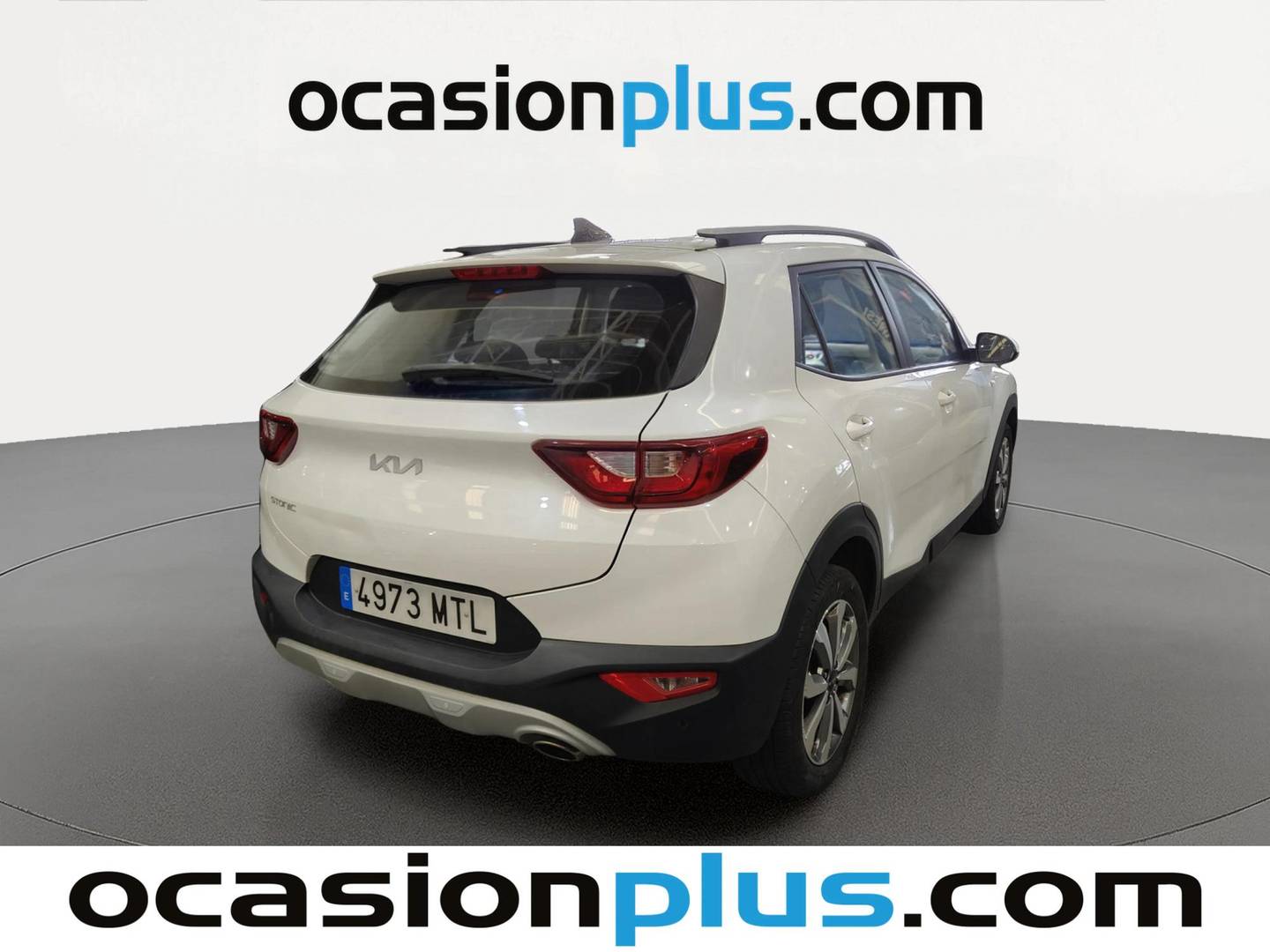 Foto trasera KIA Stonic KIA Stonic 1.0 T-GDi Drive DCT (100 CV) derecha