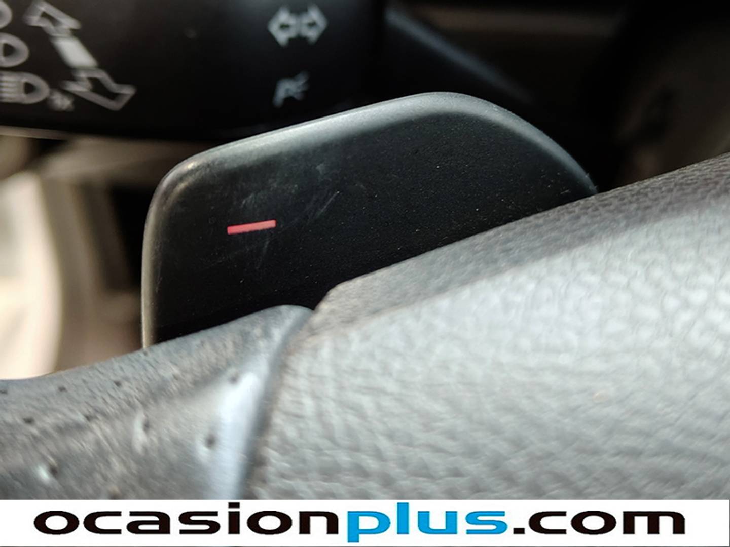 Foto Seat León SEAT Leon ST 2.0 TDI S&S FR Plus DSG (184 CV)