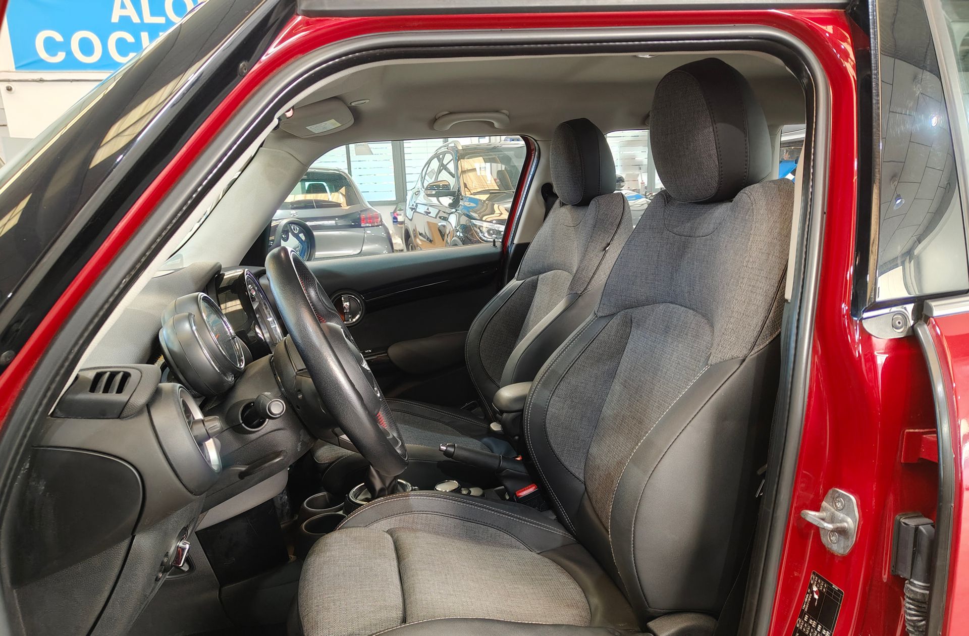 MINI Cooper SD - foto 11