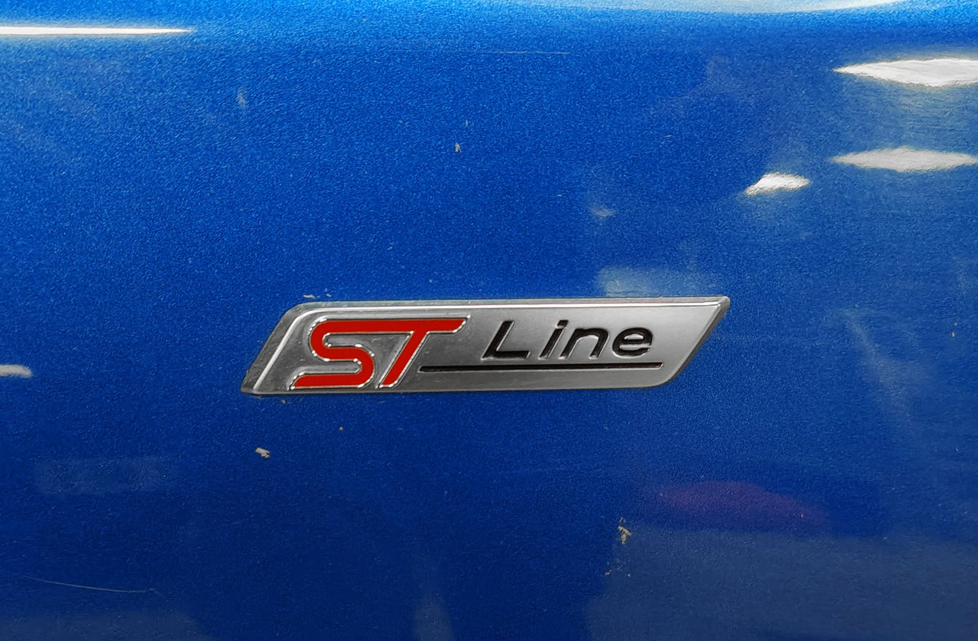 Ford Focus 1.0 EcoBoost MHEV ST-Line - foto 5