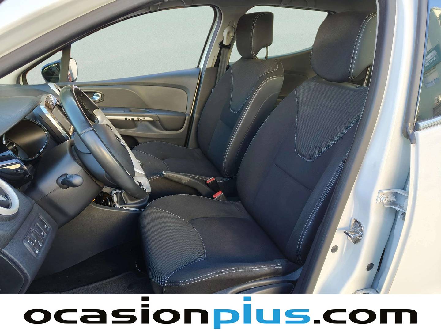 Foto asientos delanteros Renault Clio Renault Clio TCe 90 Technofeel Energy eco2 (90 CV)