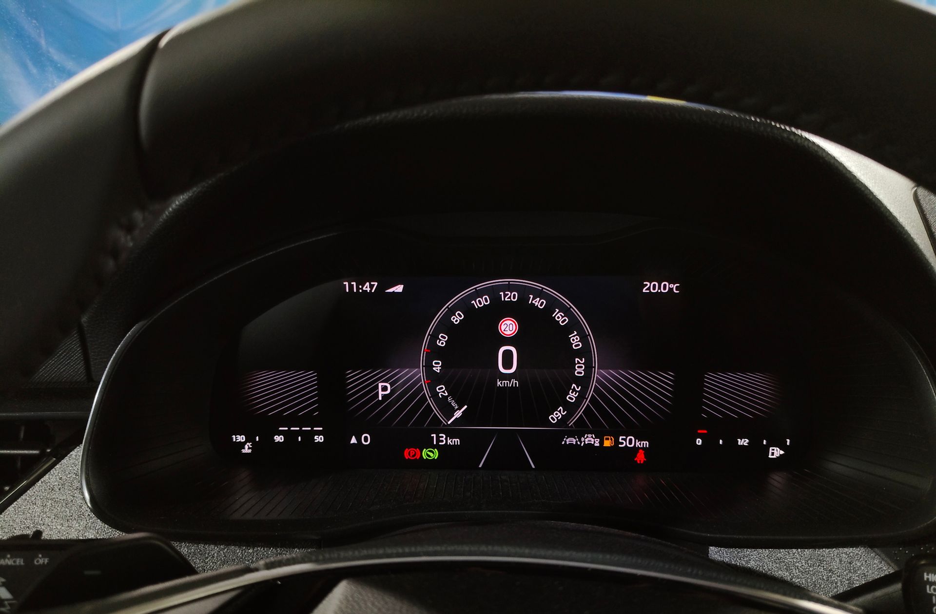 Škoda Kamiq 1.0 TSI Selection DSG - foto 25