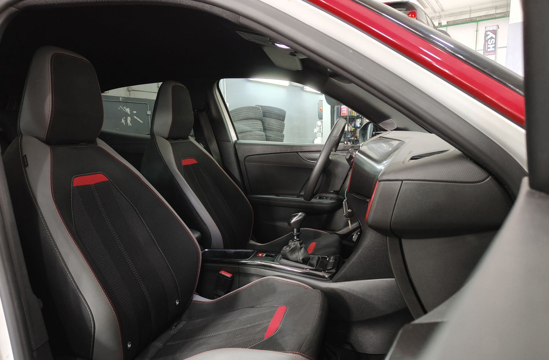 Opel Mokka 1.2 T GS - foto 18