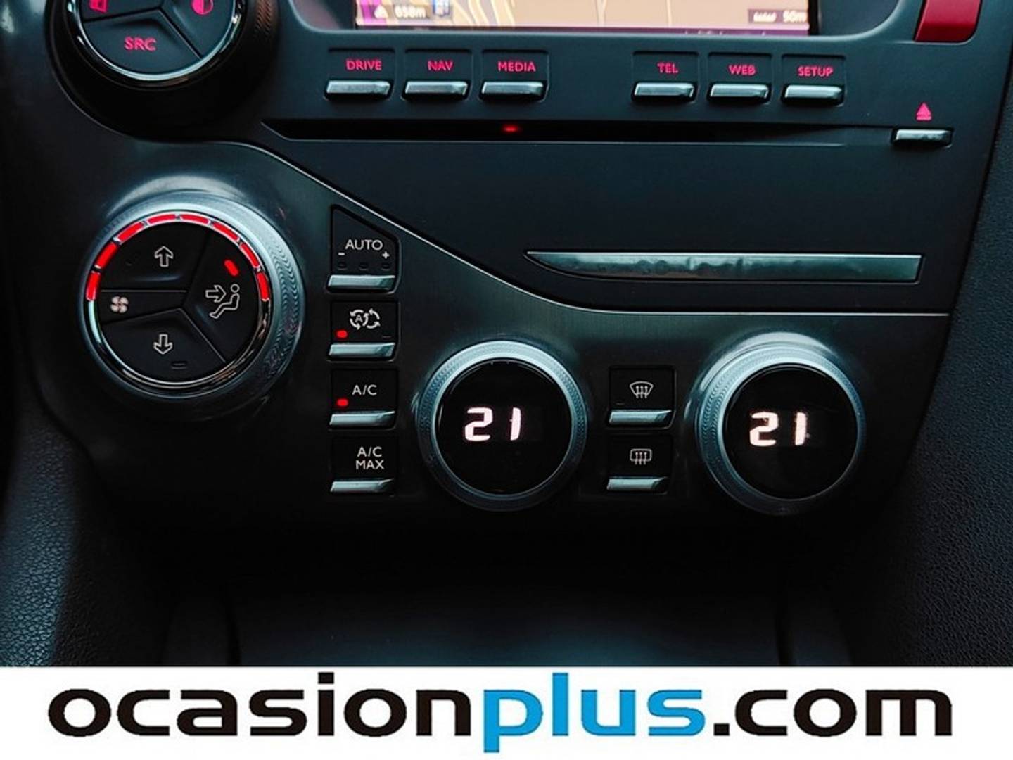 Foto DS DS 5 DS DS5 BlueHdi 120 EAT6 Style (120 CV)