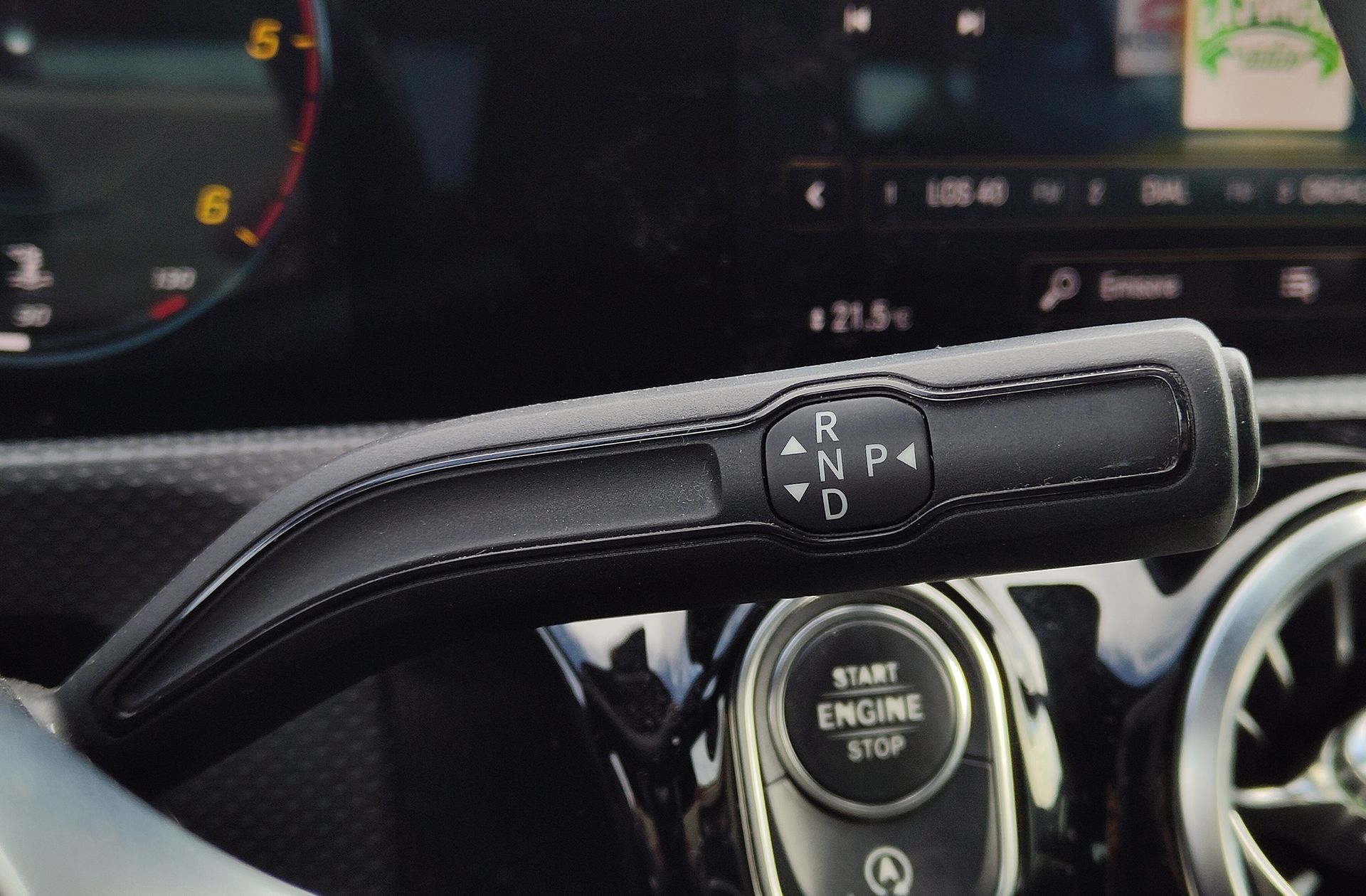 Mercedes-Benz Clase A 180 d Pack AMG - foto 5