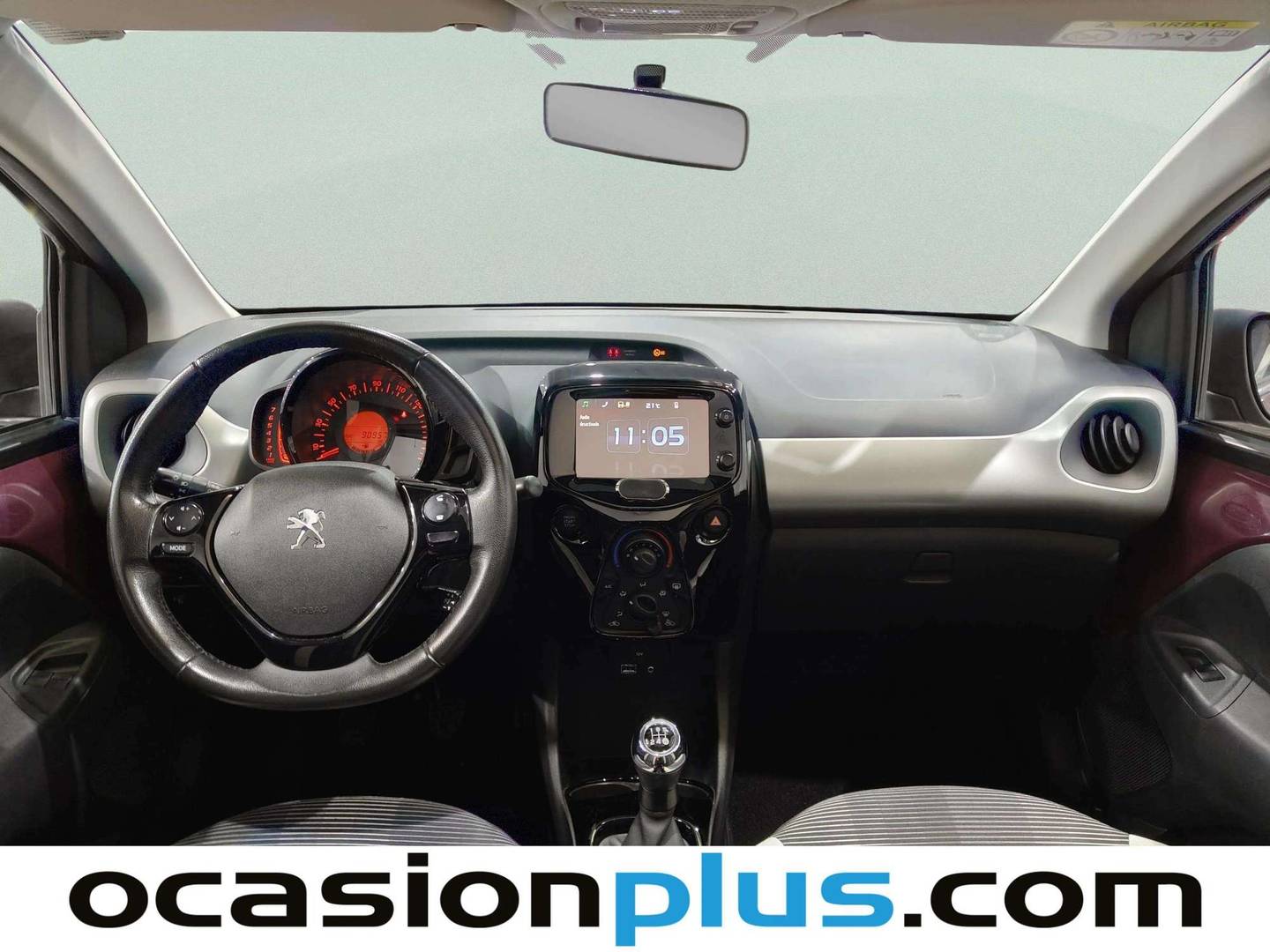 Peugeot 108 Peugeot 108 1.2 PureTech Top! Allure (82 CV) seminuevo
