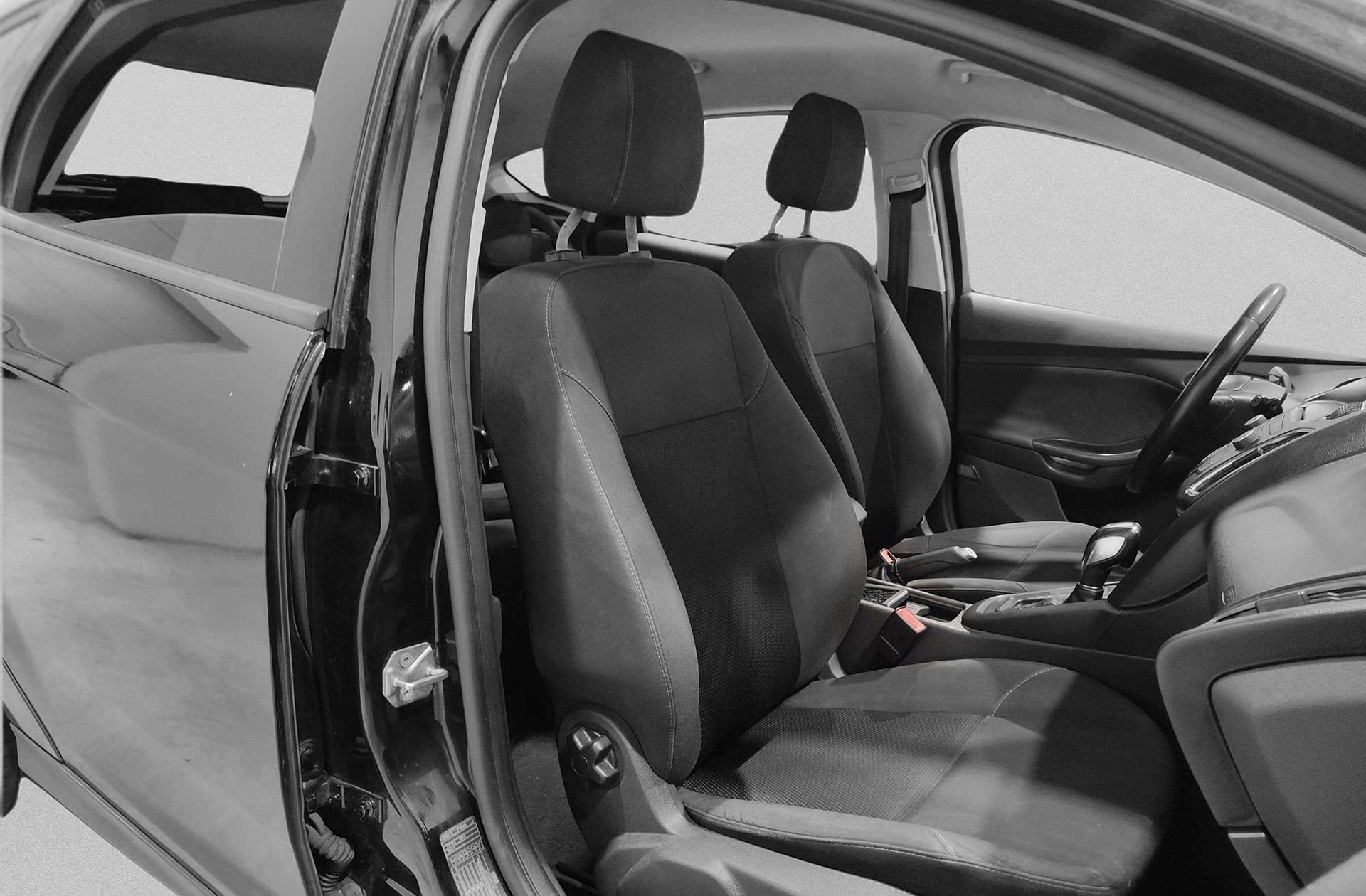Ford Focus 1.5 TDCi Trend+ Powershift - foto 16