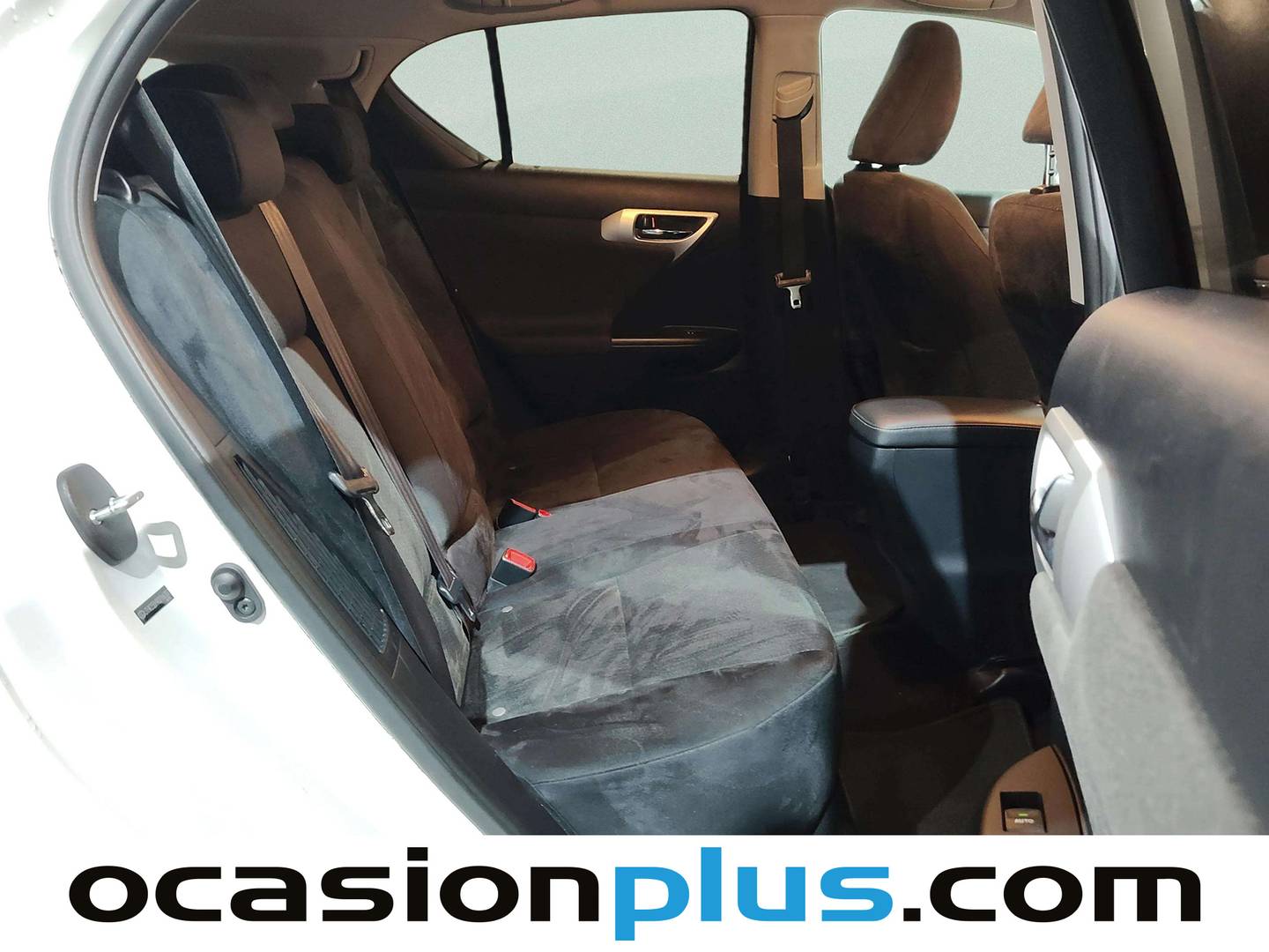 Foto Lexus CT Lexus CT Hybrid Drive Move On (136 CV)