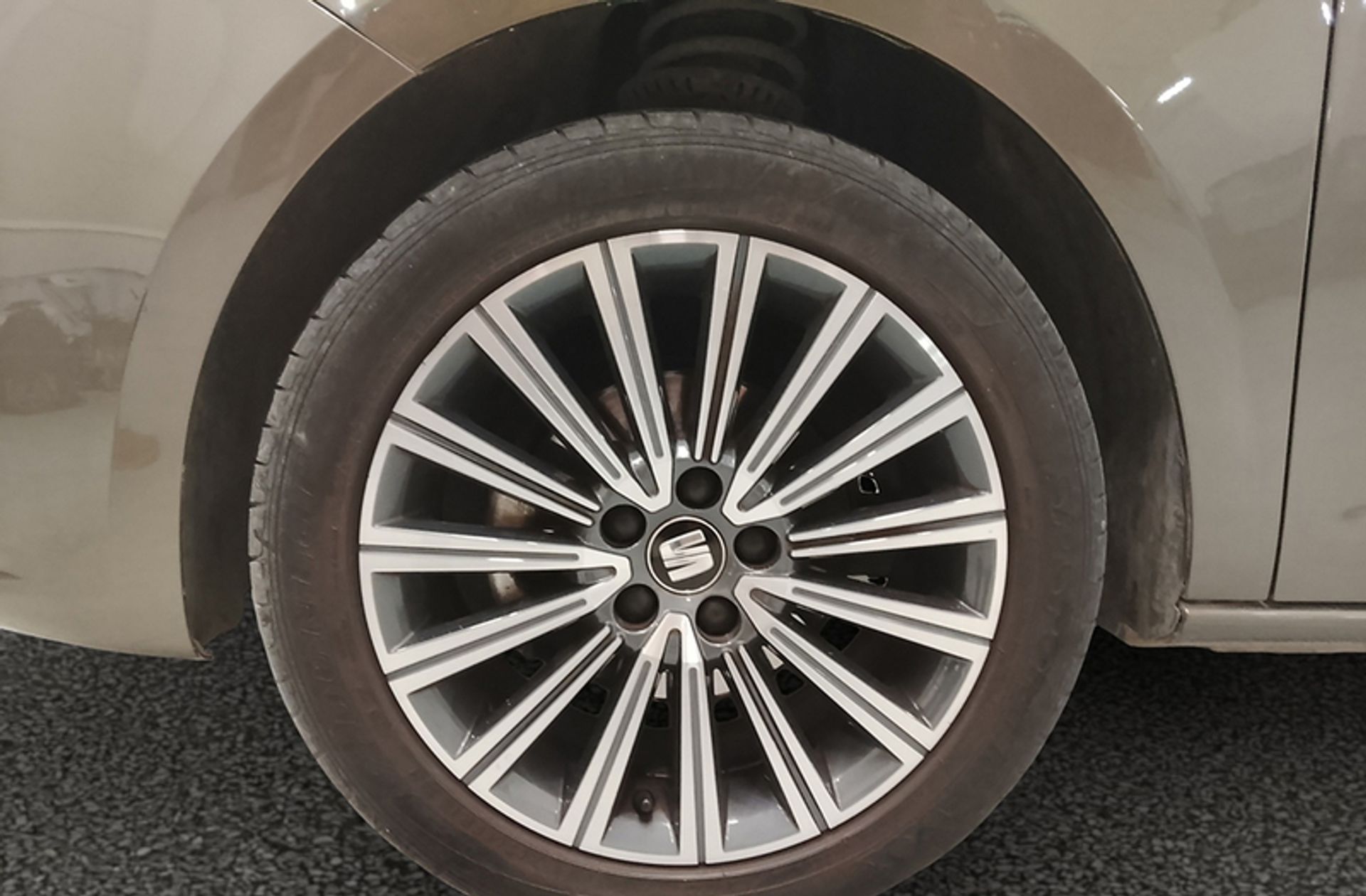 SEAT Ibiza 1.2 TSI Style Connect - foto 28