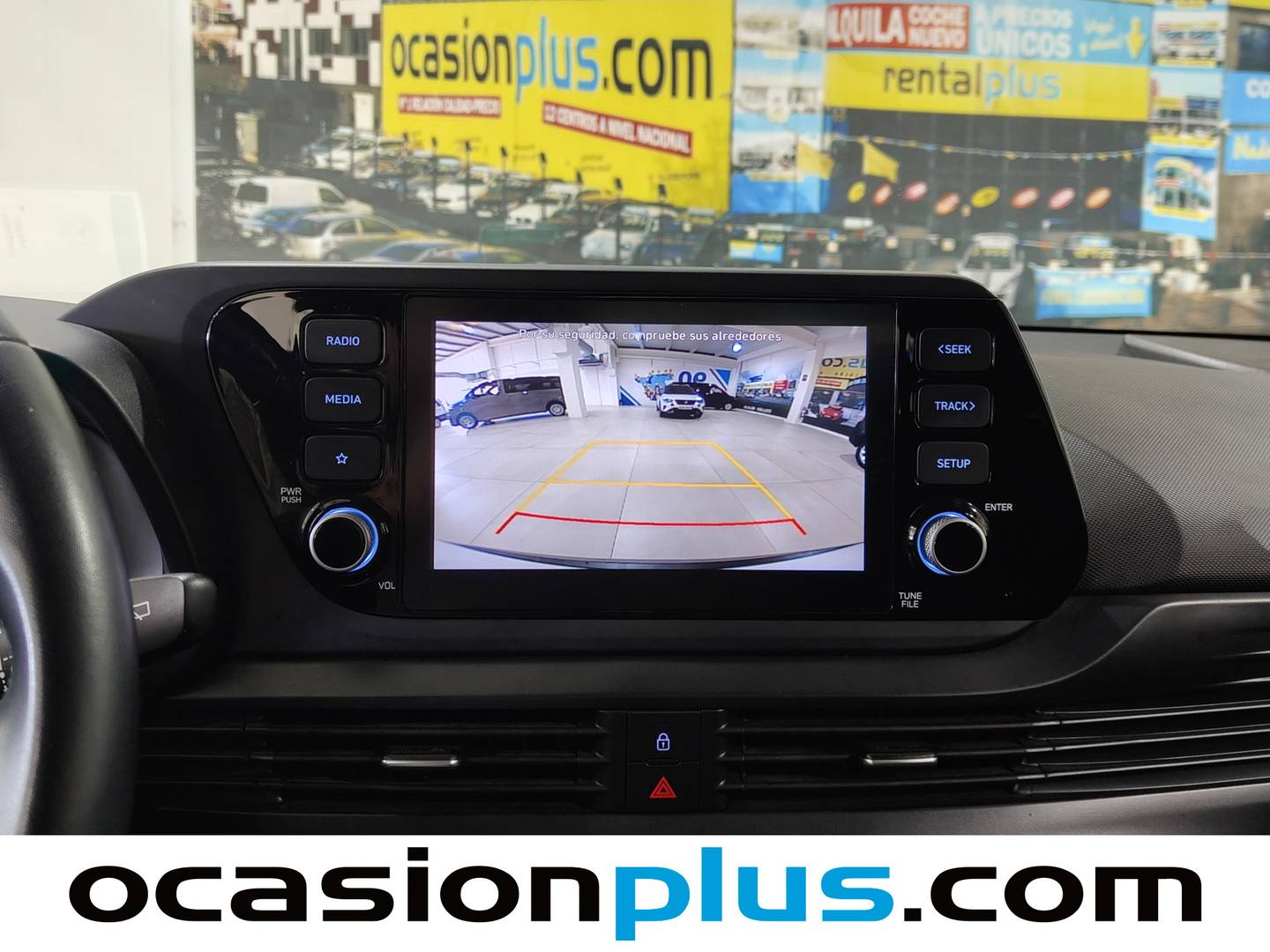 Equipamiento del Hyundai Bayon Hyundai Bayon 1.0 TGDI 48V Maxx (100 CV)