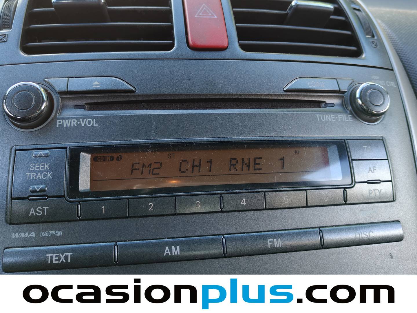 Foto Toyota Auris Toyota Auris 1.4 D-4D Luna Plus M/M (90 CV)