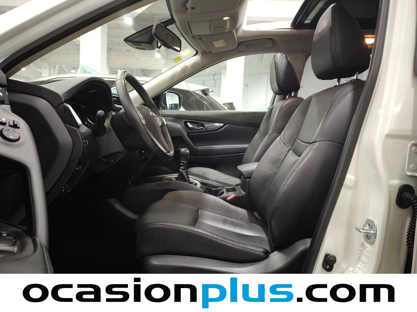 Foto asientos delanteros Nissan X-TRAIL Nissan X-Trail 1.6 dCi Tekna 4x2 (130 CV)