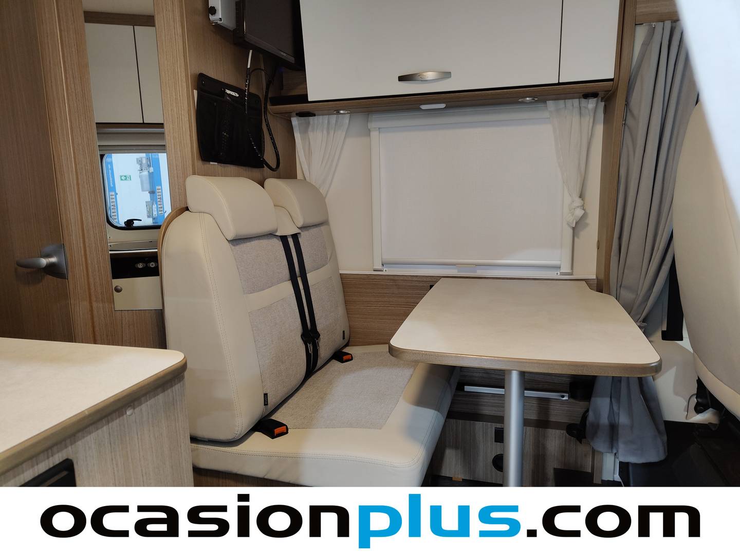 Foto asientos delanteros Capron Carado Capron Carado (140 CV) 4 Plazas
