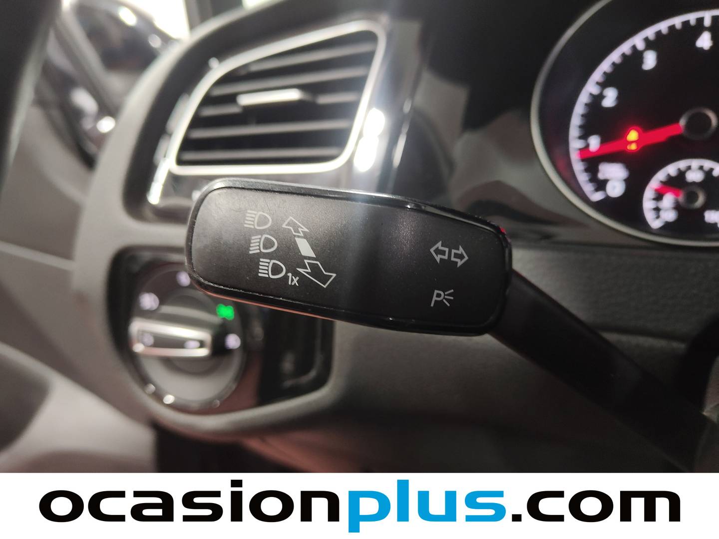 Volkswagen Golf Volkswagen Golf Sport 1.4 TSI BMT ACT Tech BMT (150 CV) seminuevo