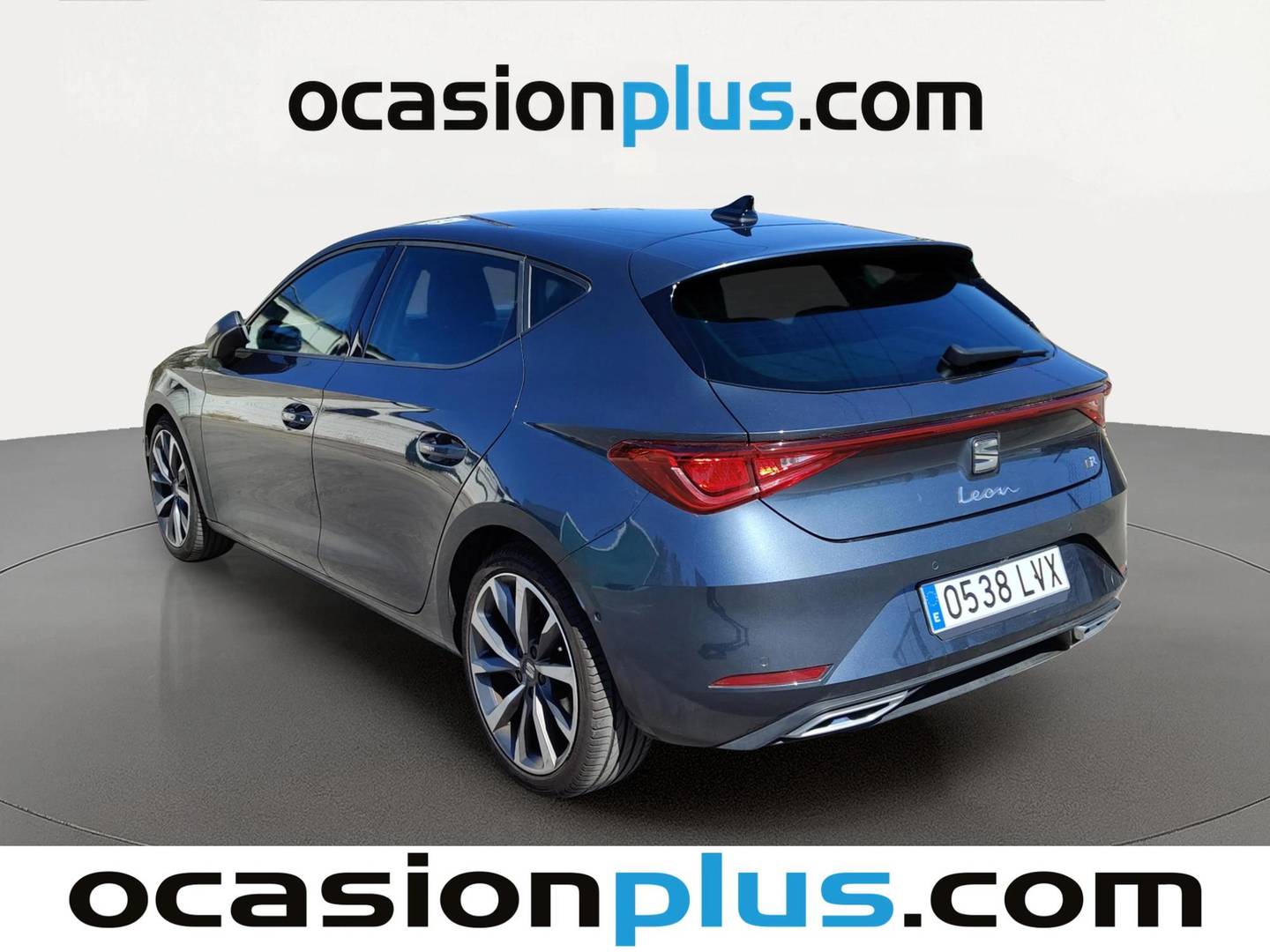 Foto trasera Seat León Seat León 1.5 eTSI S&S FR DSG (150 CV) izquierda