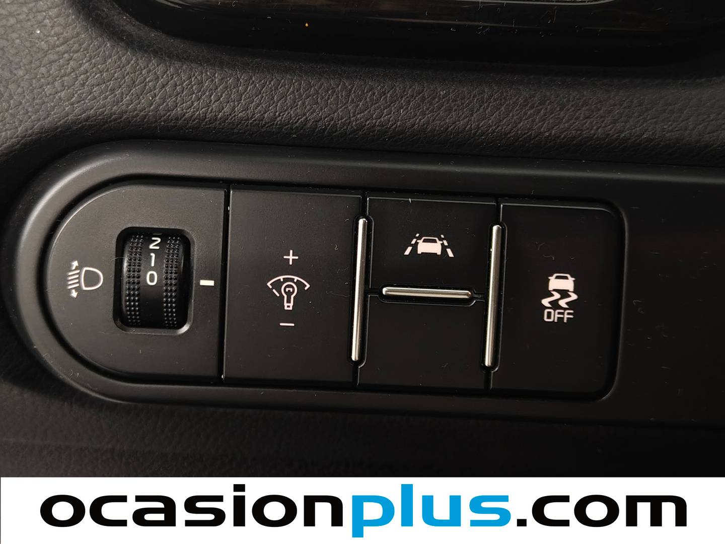 Acabados KIA Ceed KIA Ceed 1.4 T-GDi Tech DCT (140 CV)