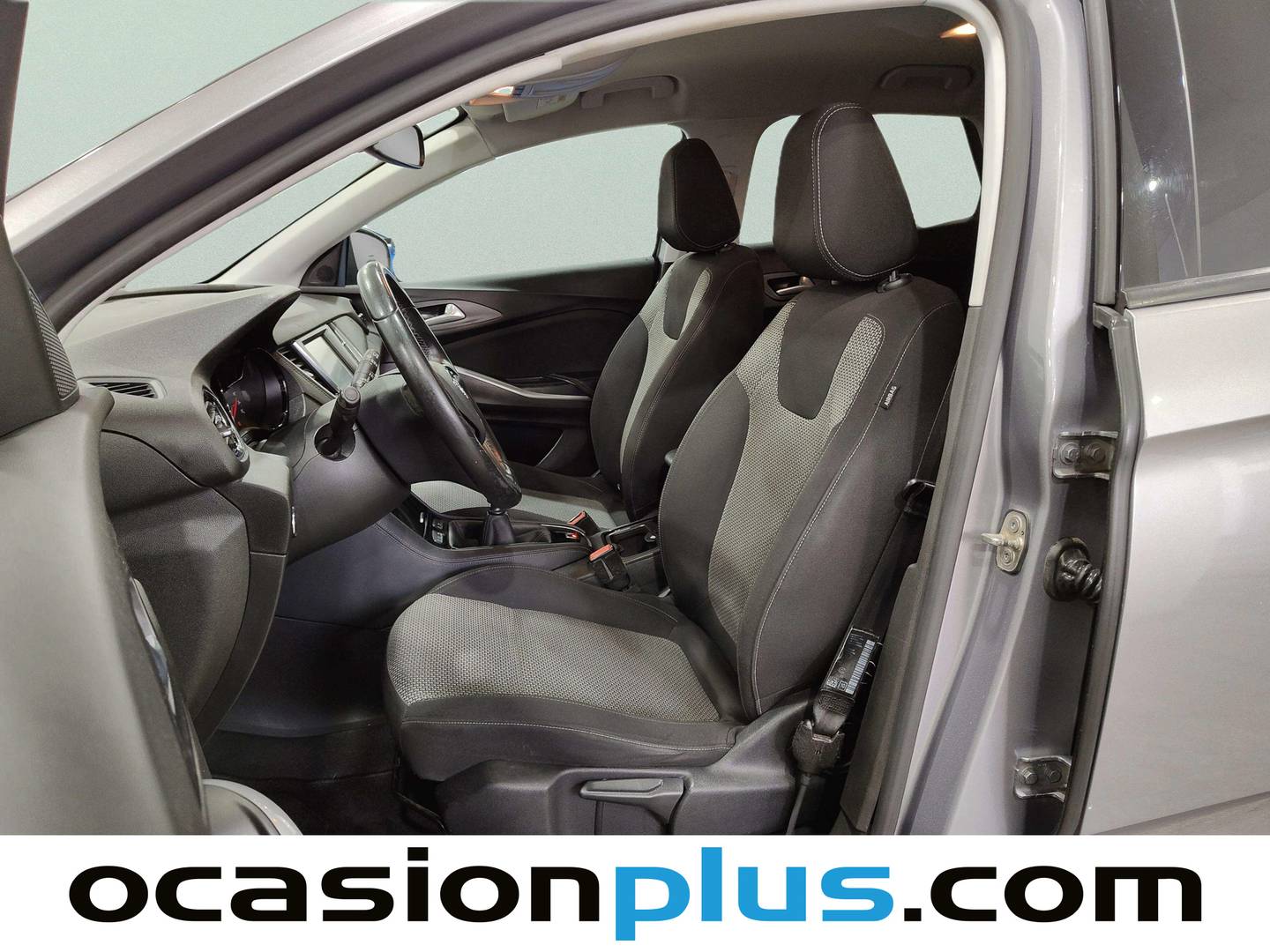 Foto asientos delanteros Opel Grandland X Opel Grandland X 1.2 Turbo Selective (130 CV)