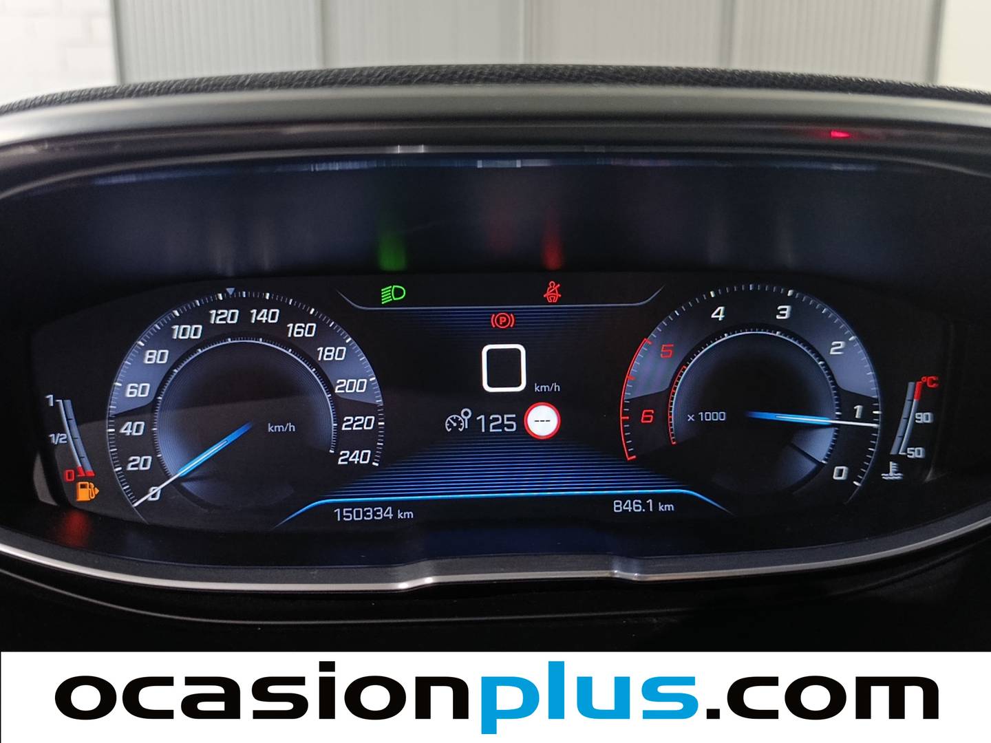 Foto Peugeot 3008 Peugeot 3008 BlueHDI 130 S&S Allure 96 kW (130 CV)