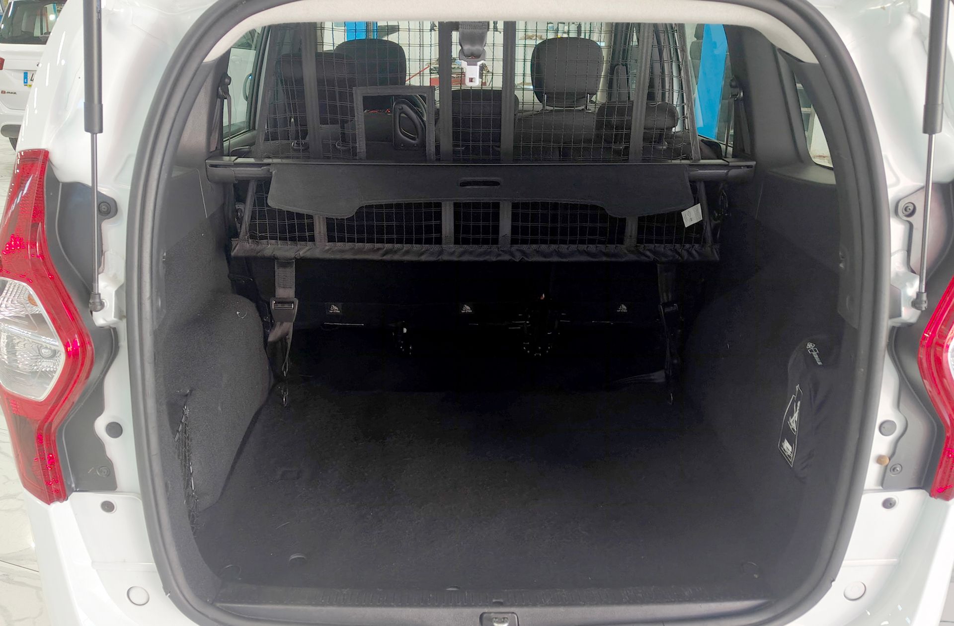 Dacia Lodgy Comfort 1.6 GLP - foto 18