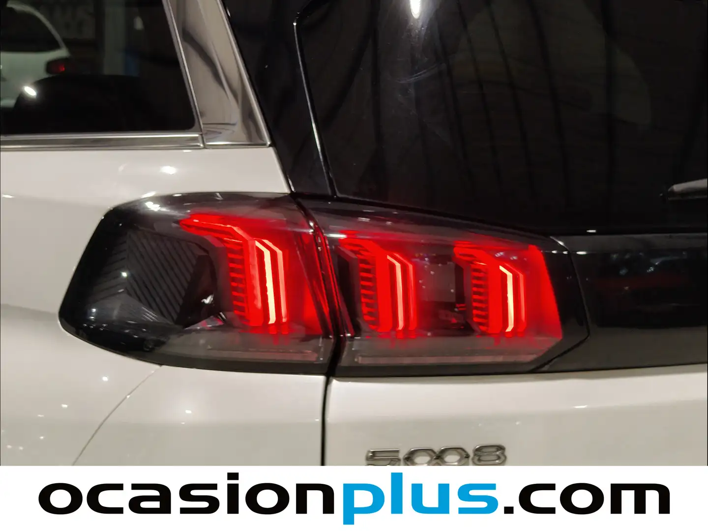 Foto Peugeot 5008 Peugeot 5008 BlueHDI 130 S&S GT EAT8 (130 CV) 7 Plazas