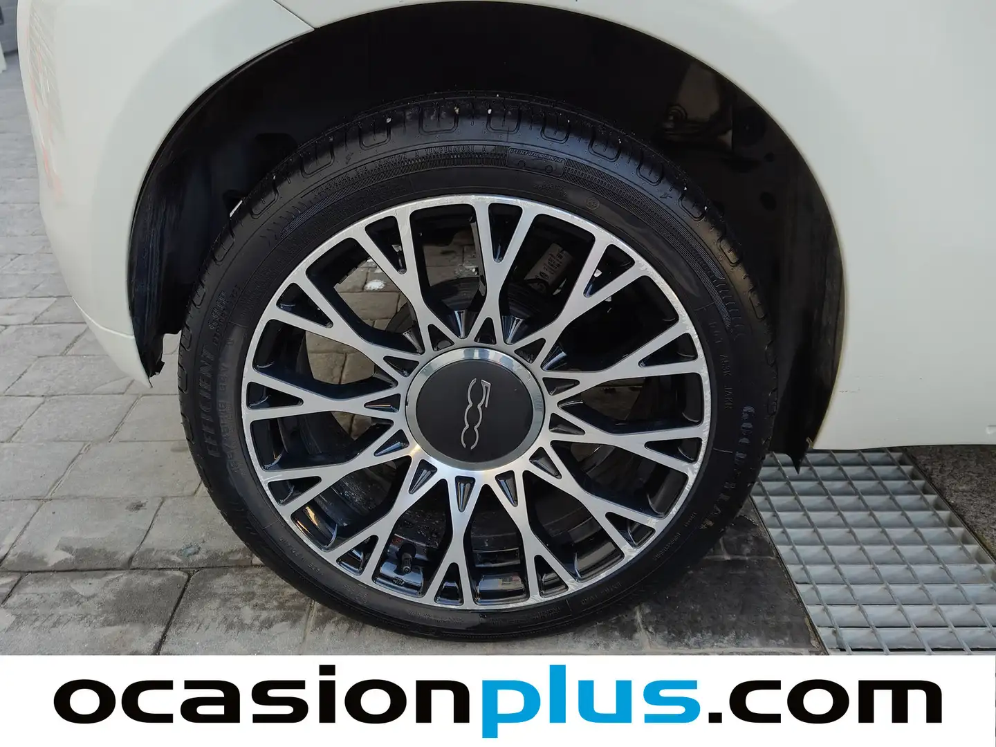 Foto Fiat 500 Fiat 500 1.0 Hybrid Dolcevita (70 CV)