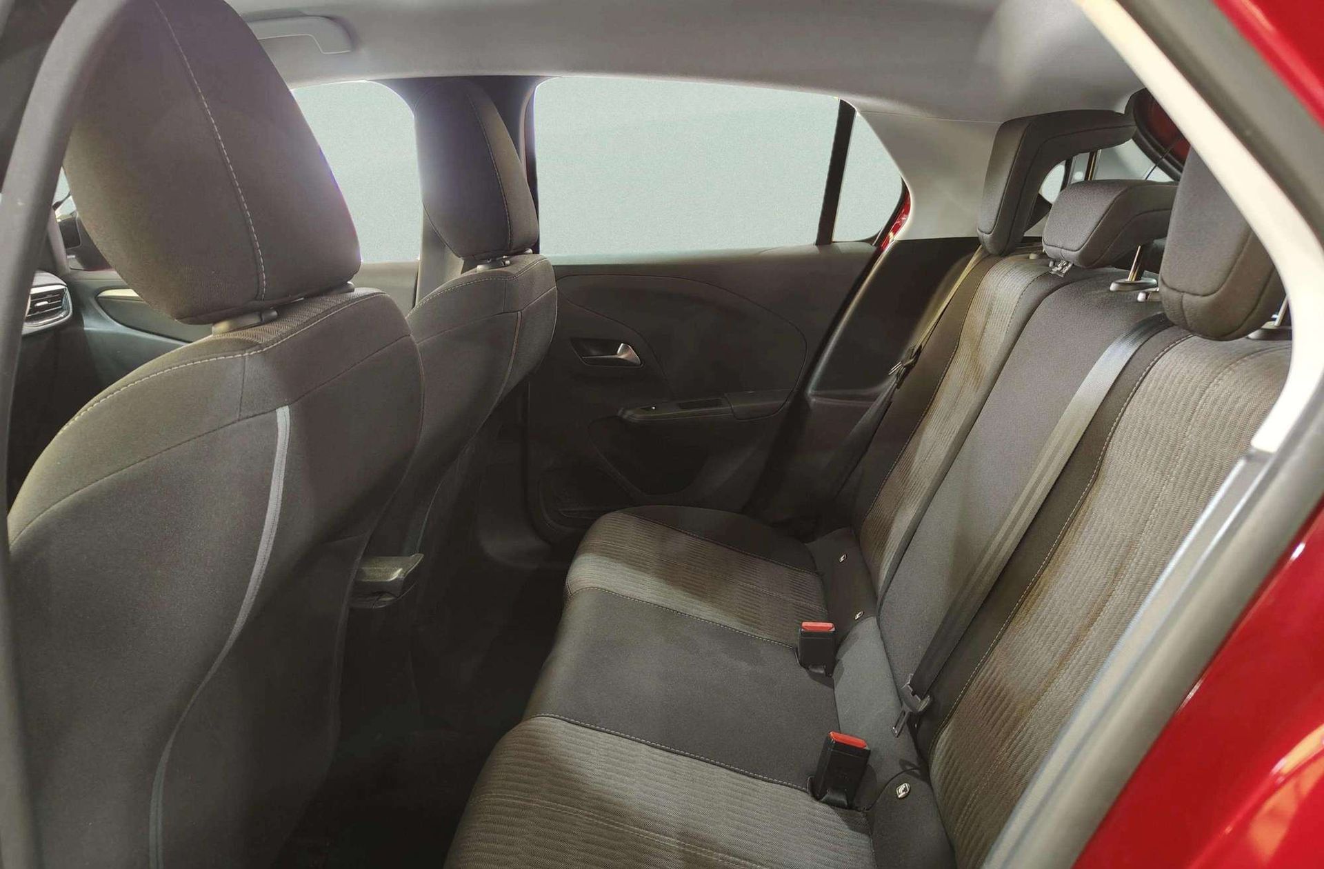 Opel Corsa 1.2 XEL Edition - foto 12
