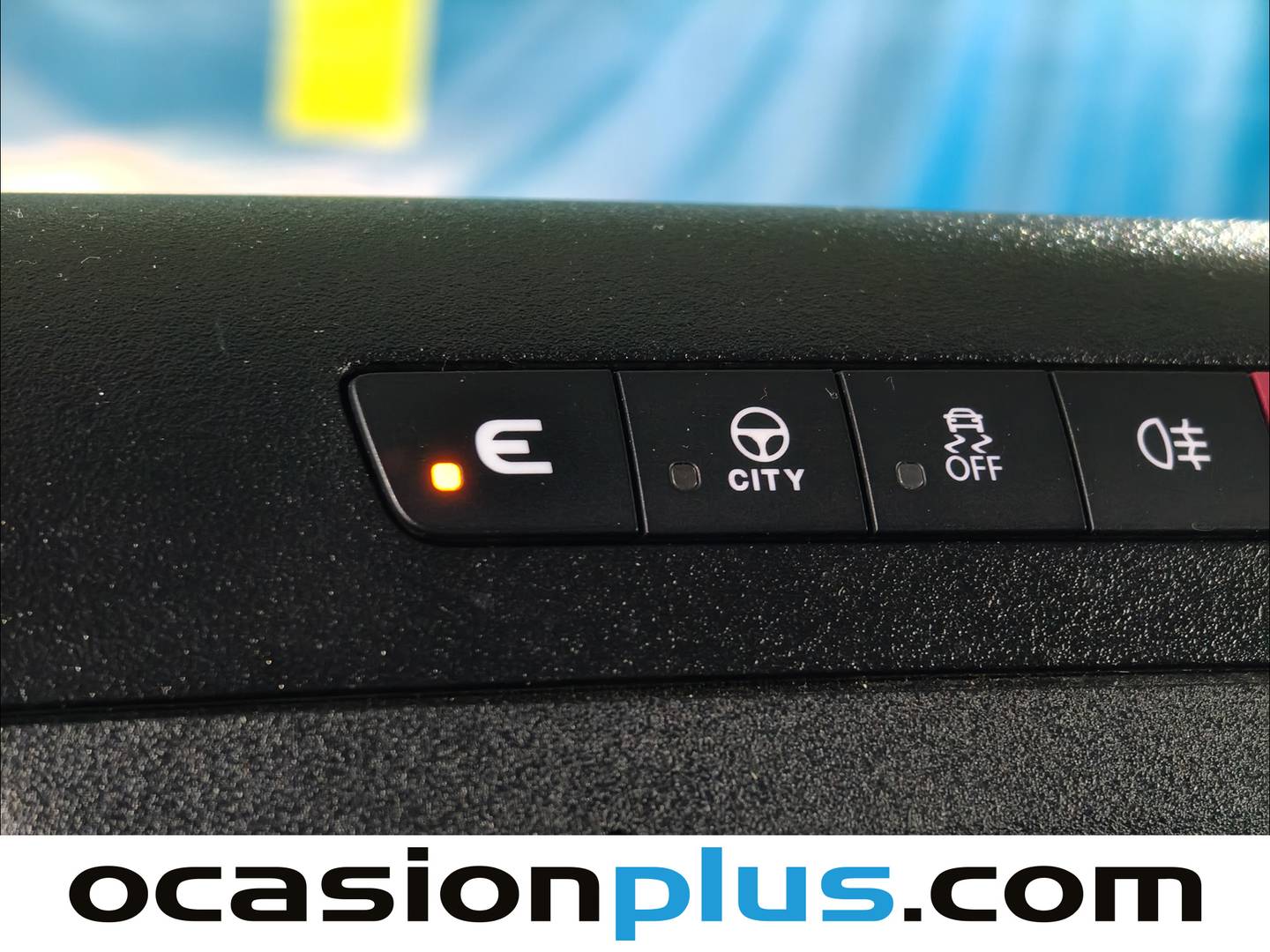 Foto Iveco Daily Iveco Daily Furgon 35S 16 V 3520L/H2 (156 CV)