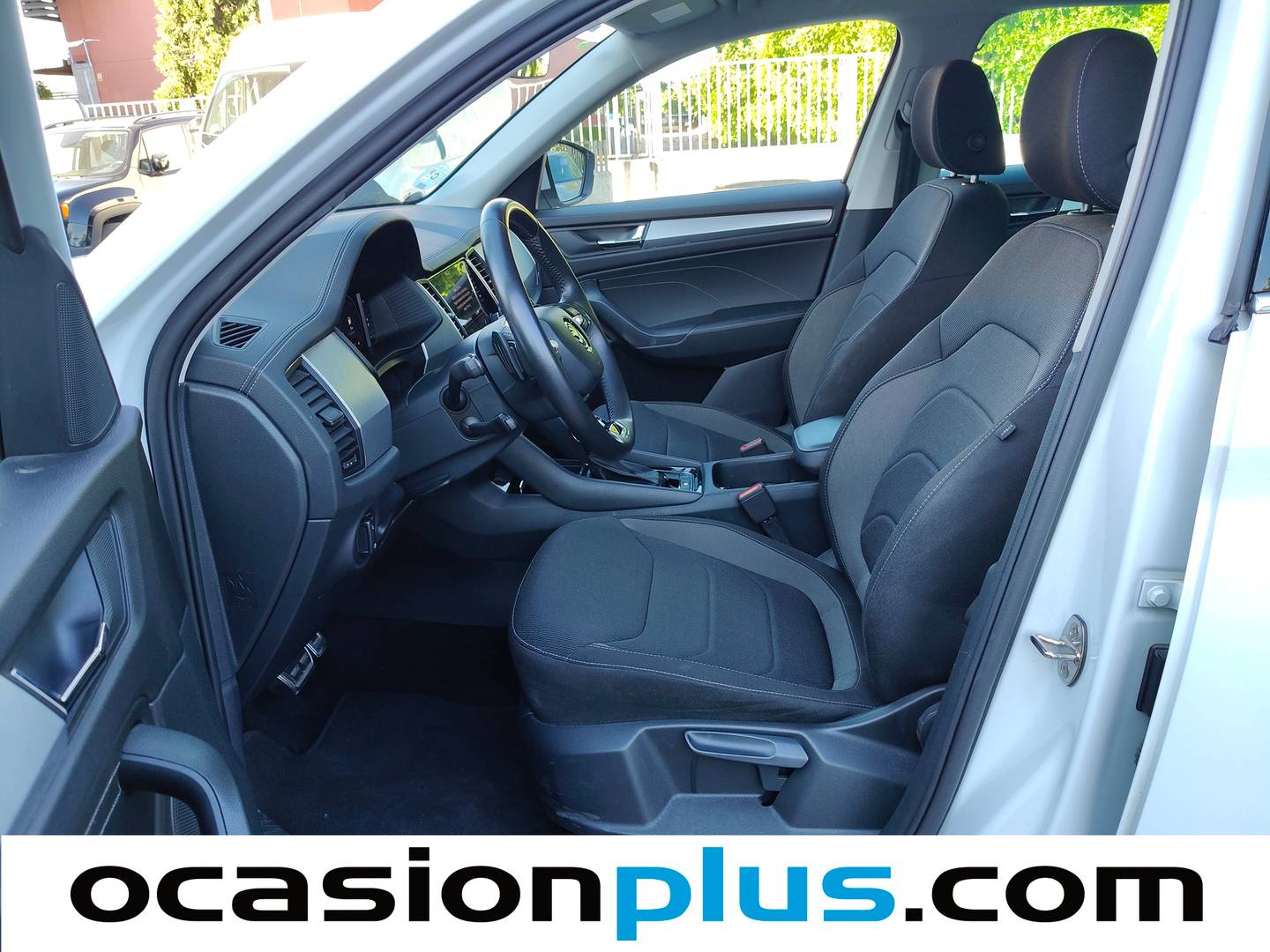 Foto asientos delanteros Skoda Kodiaq Skoda Kodiaq 1.5 TSI Ambition 4x2 DSG (150 CV) 7 Plazas