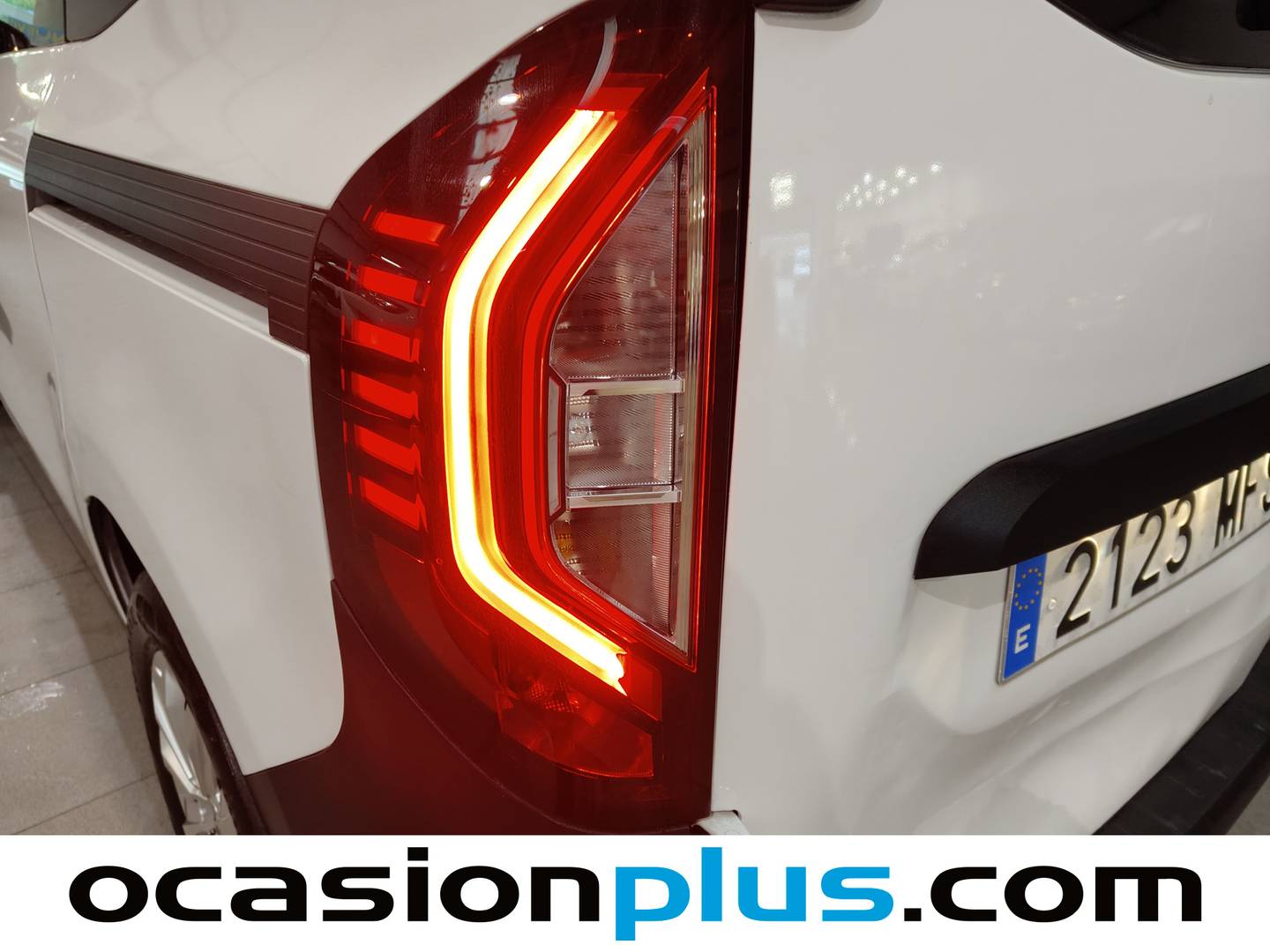 Foto Renault Kangoo Combi Renault Kangoo Combi 1.5 Blue dci Authentic (75 CV)