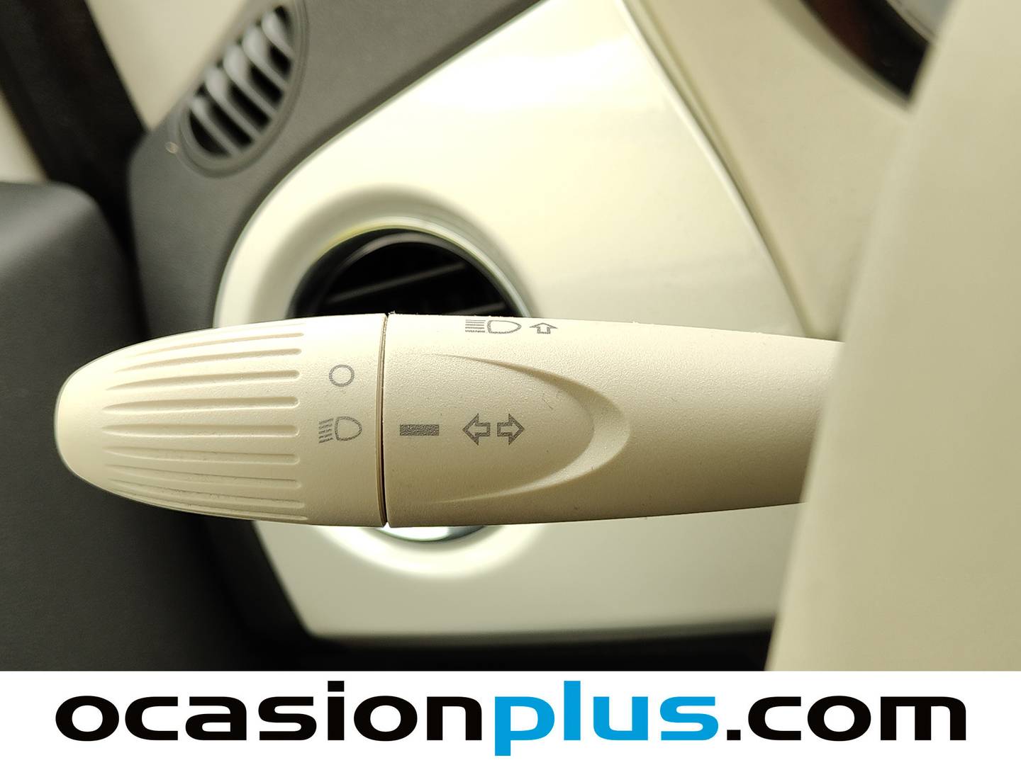 Fiat 500 Fiat 500 1.2 8v Lounge (69 CV) de segunda mano