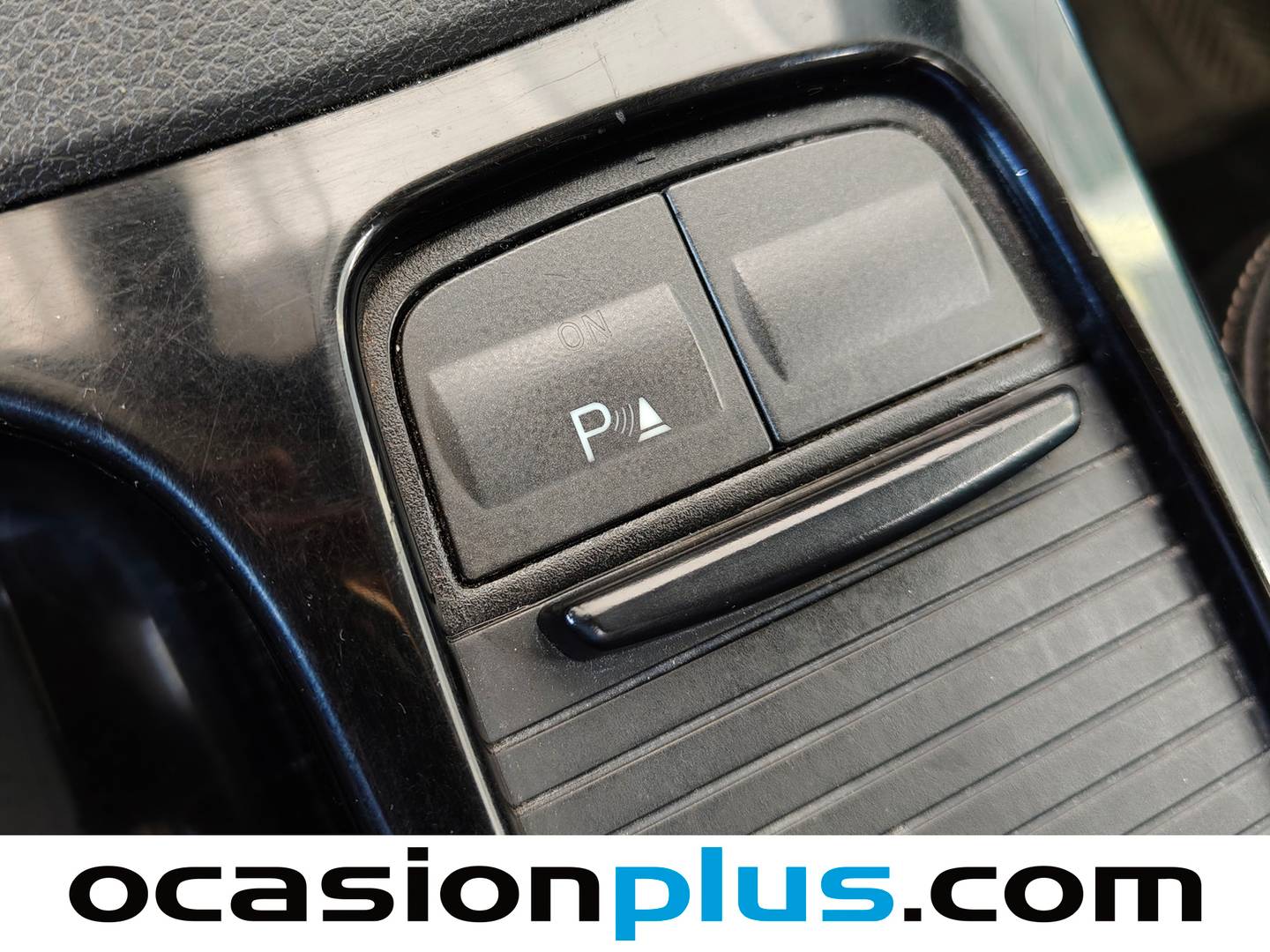 Acabados Ford Kuga Ford Kuga 2.0 TDCI Titanium 4x4 Powershift (140 CV)