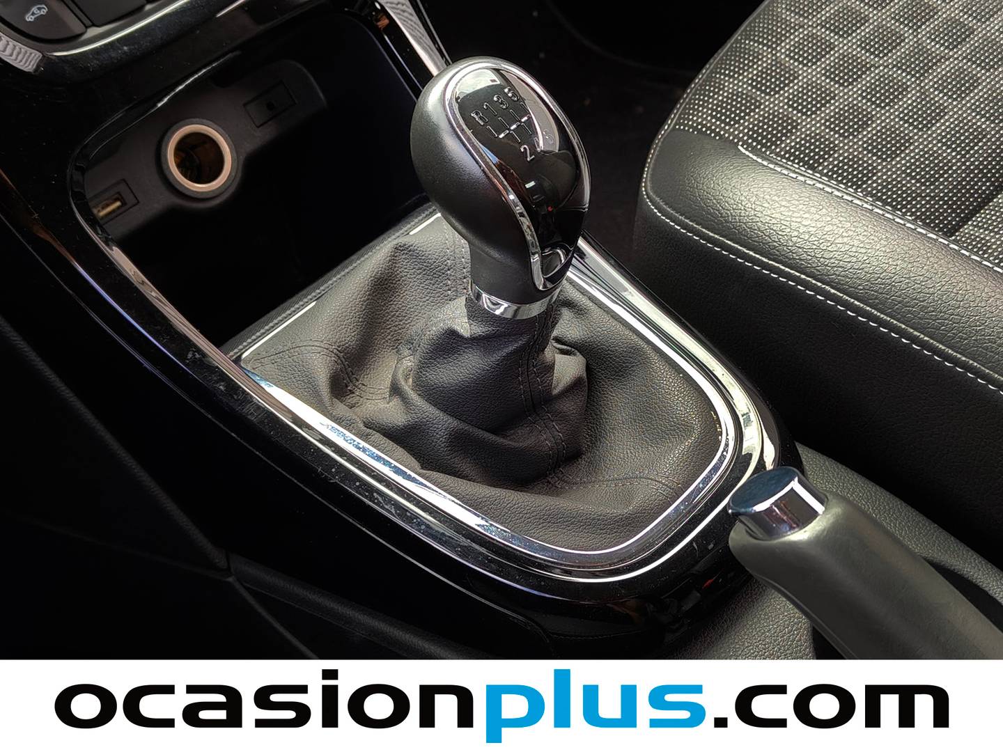 Foto Opel GTC Opel Astra 1.6 CDTI GTC S&S Sportive (136 CV)