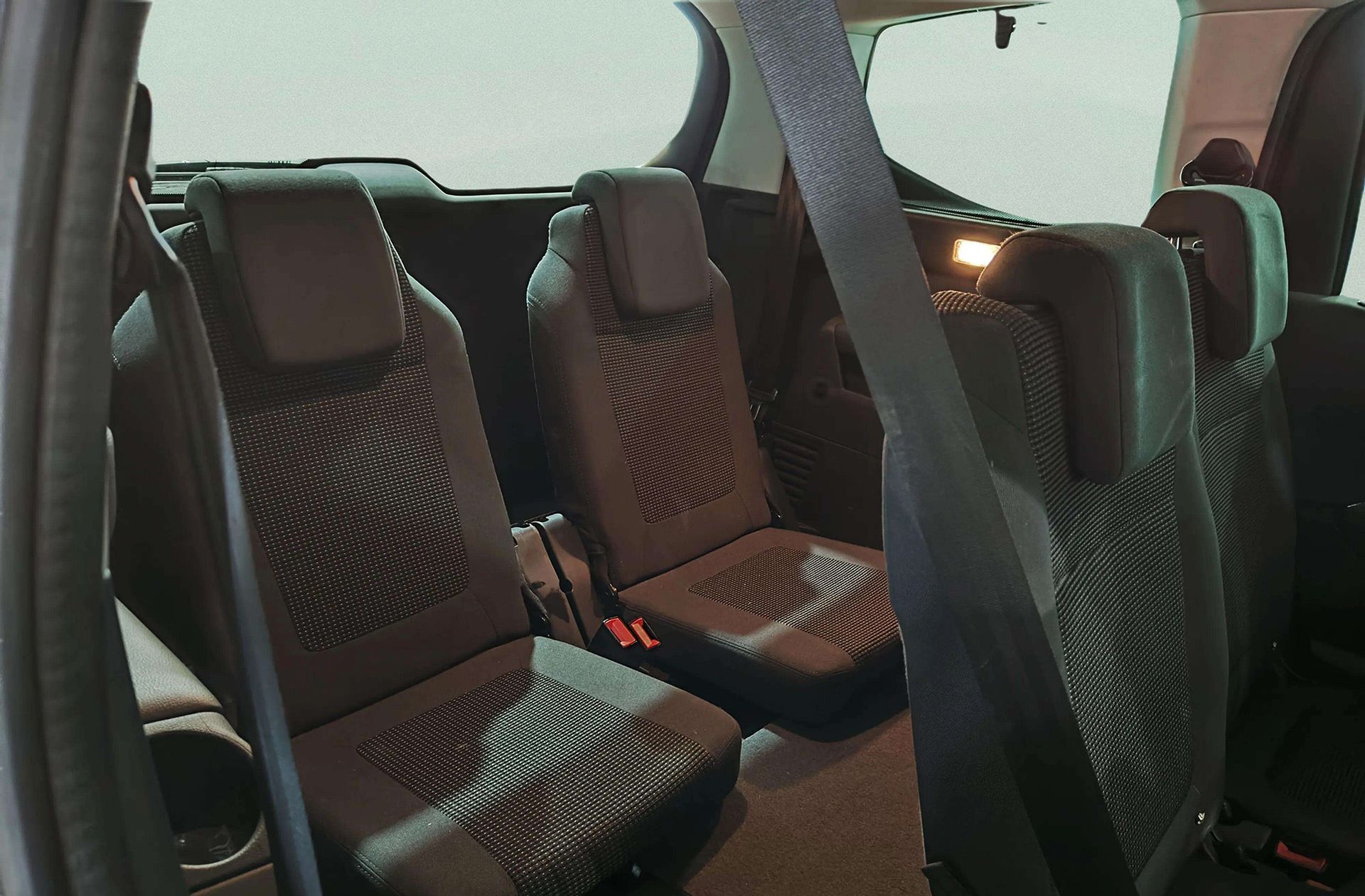 Peugeot 5008 1.2 PureTech Style 7 plazas - foto 6