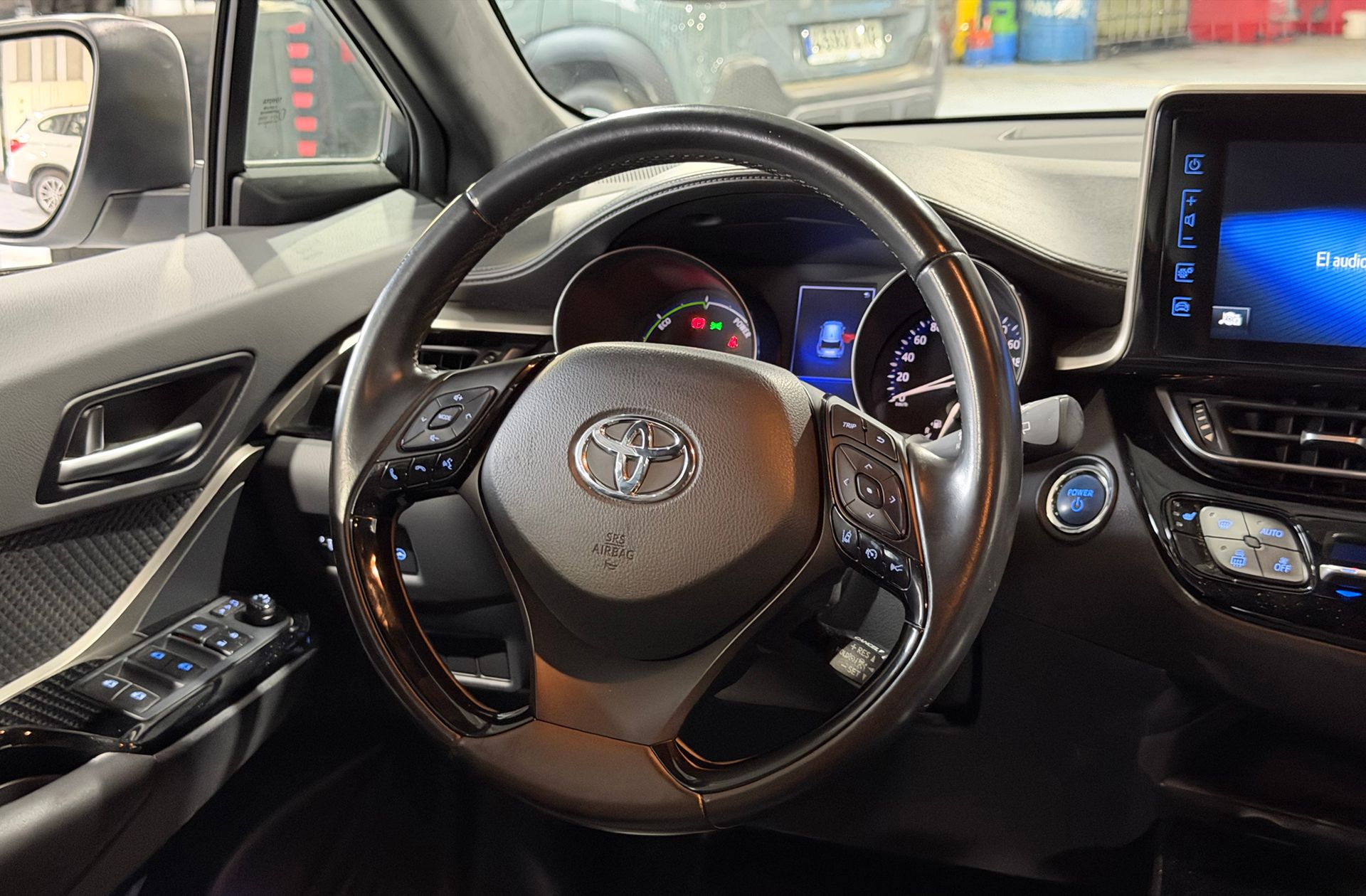 Toyota C-HR 1.8 125H Advance - foto 21