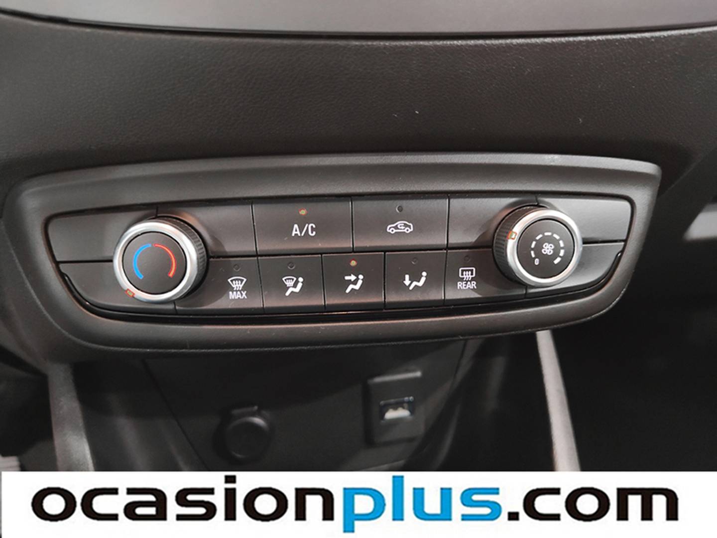 Foto Opel Crossland Opel Crossland 1.2 Crossland (83 CV)