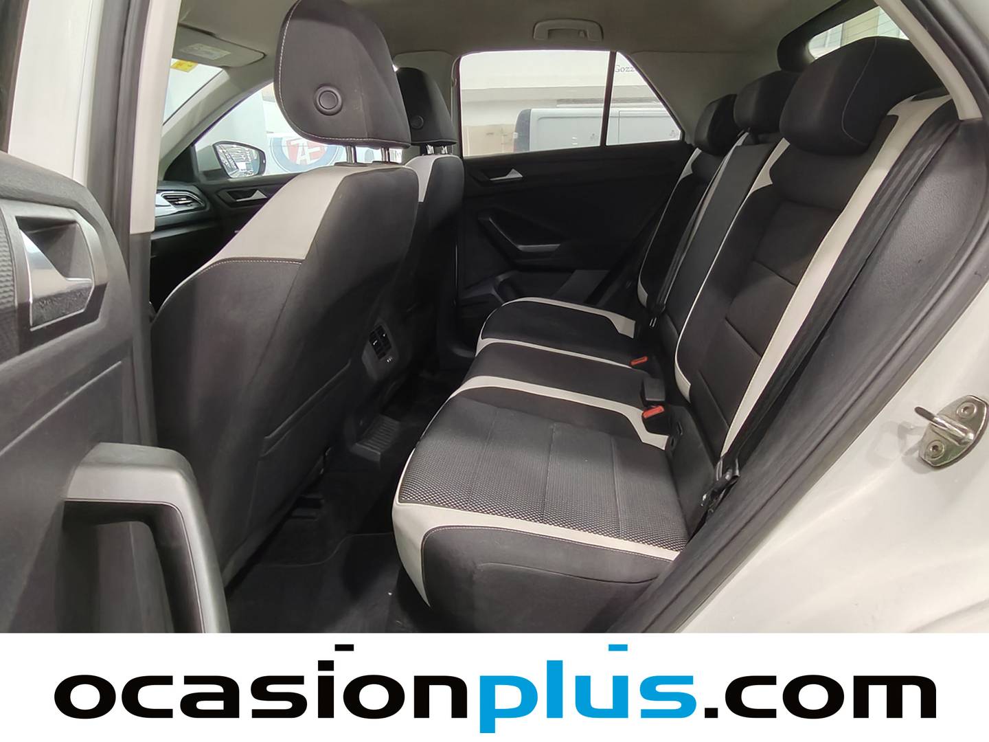Foto asientos traseros Volkswagen T-Roc Volkswagen T-Roc Sport 2.0 TSI 4Motion (190 CV) DSG
