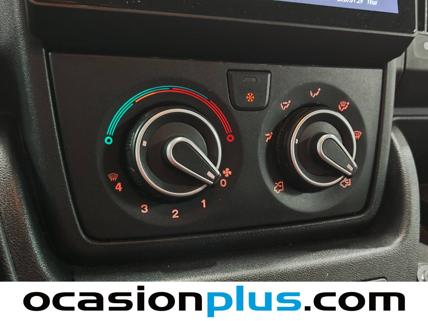 Foto Citroën Jumper Citroen Jumper Furgon BlueHDi 140 35 L2H2 (140 CV) 2 Plazas Camper