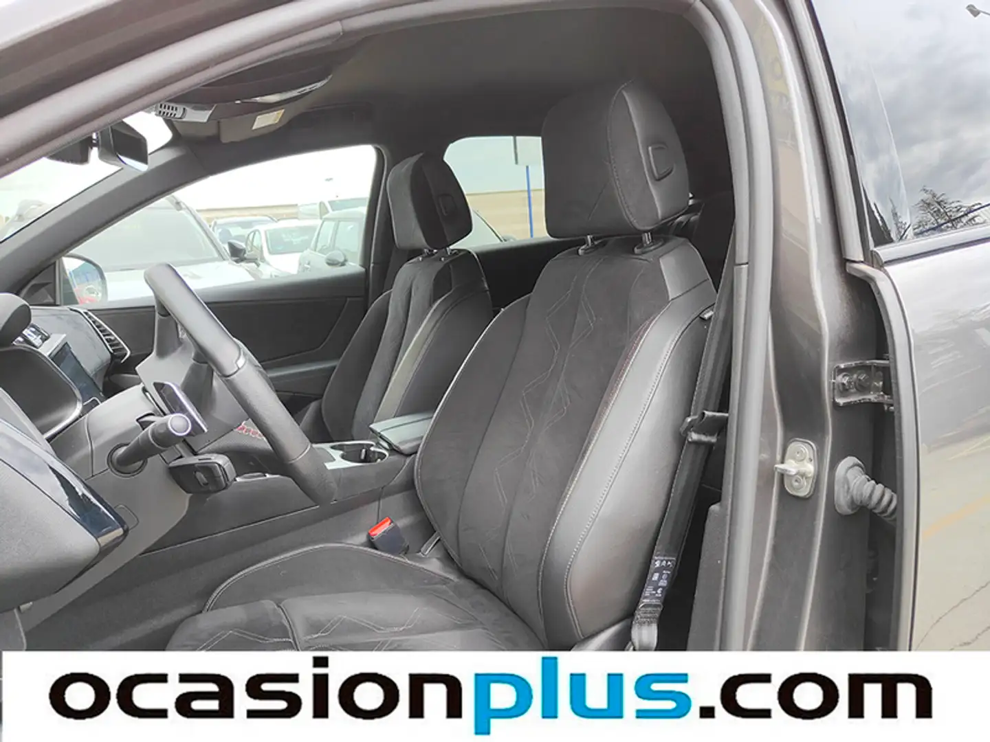 Foto DS DS 7 DS DS7 Crossback BlueHDi 130 Performance Line Auto (130 CV)