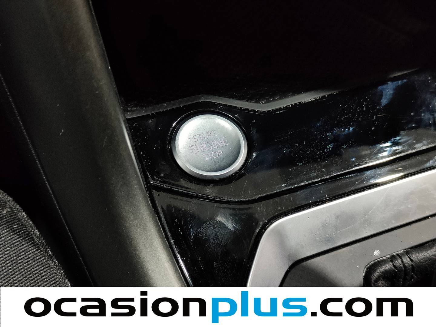 Foto Volkswagen T-Roc Volkswagen T-Roc Advance 2.0 TDI (150 CV) DSG