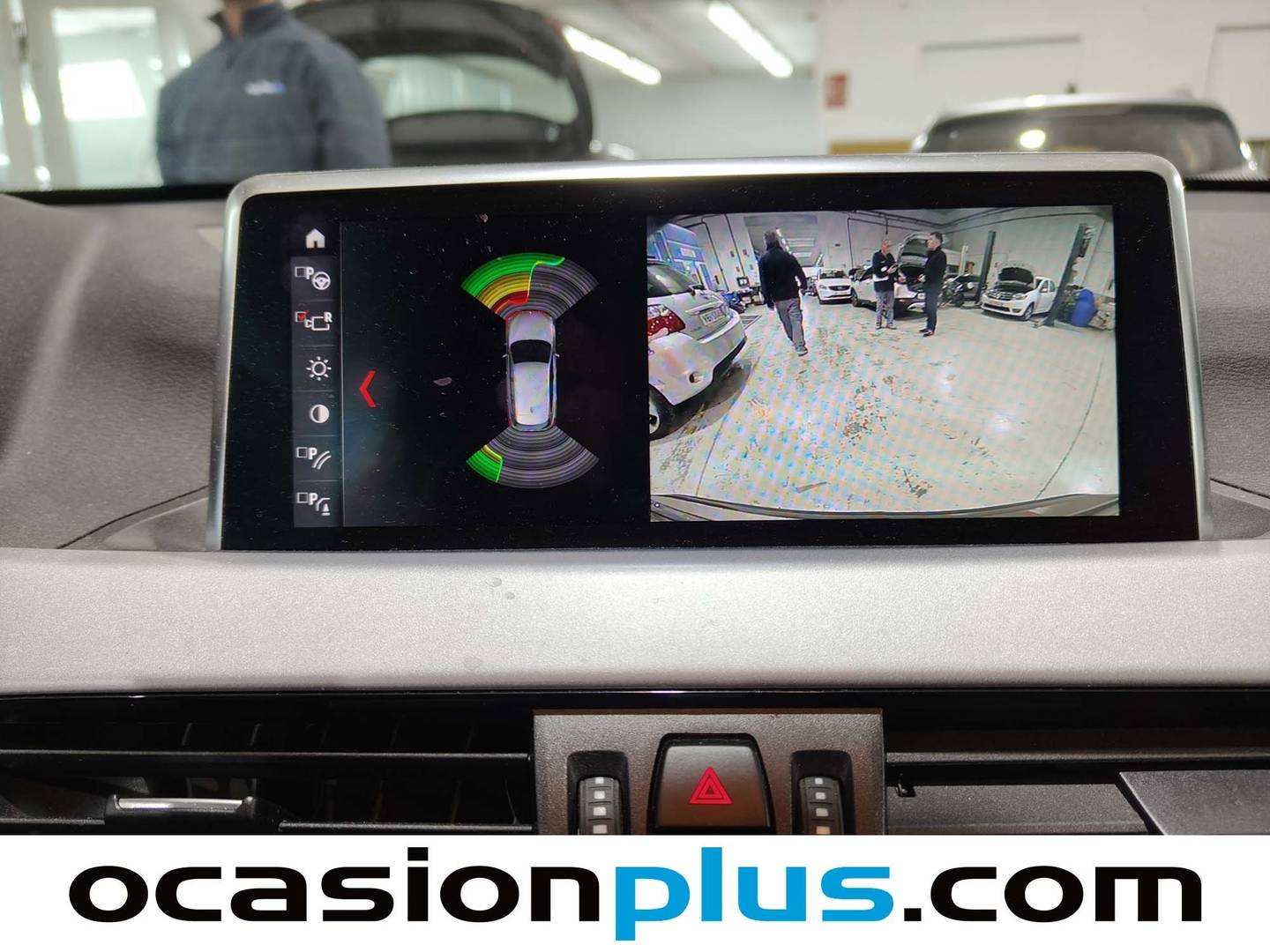 Foto BMW X1 BMW X1 sDrive18i  (140 CV)