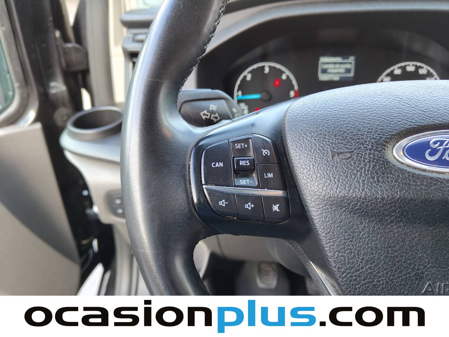 Foto Ford Transit Custom Ford Transit Custom Kombi 2.0 TDCI 320 L1 Trend (130 CV) 9 Plazas