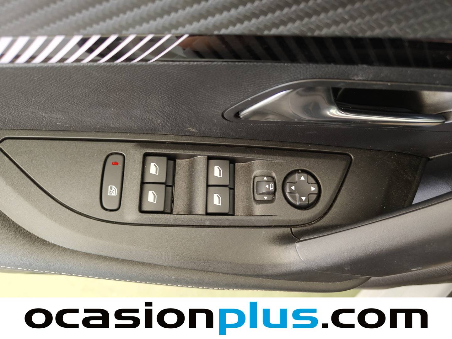 Foto Peugeot 2008 Peugeot 2008 PureTech 100 S&S Allure (100 CV)