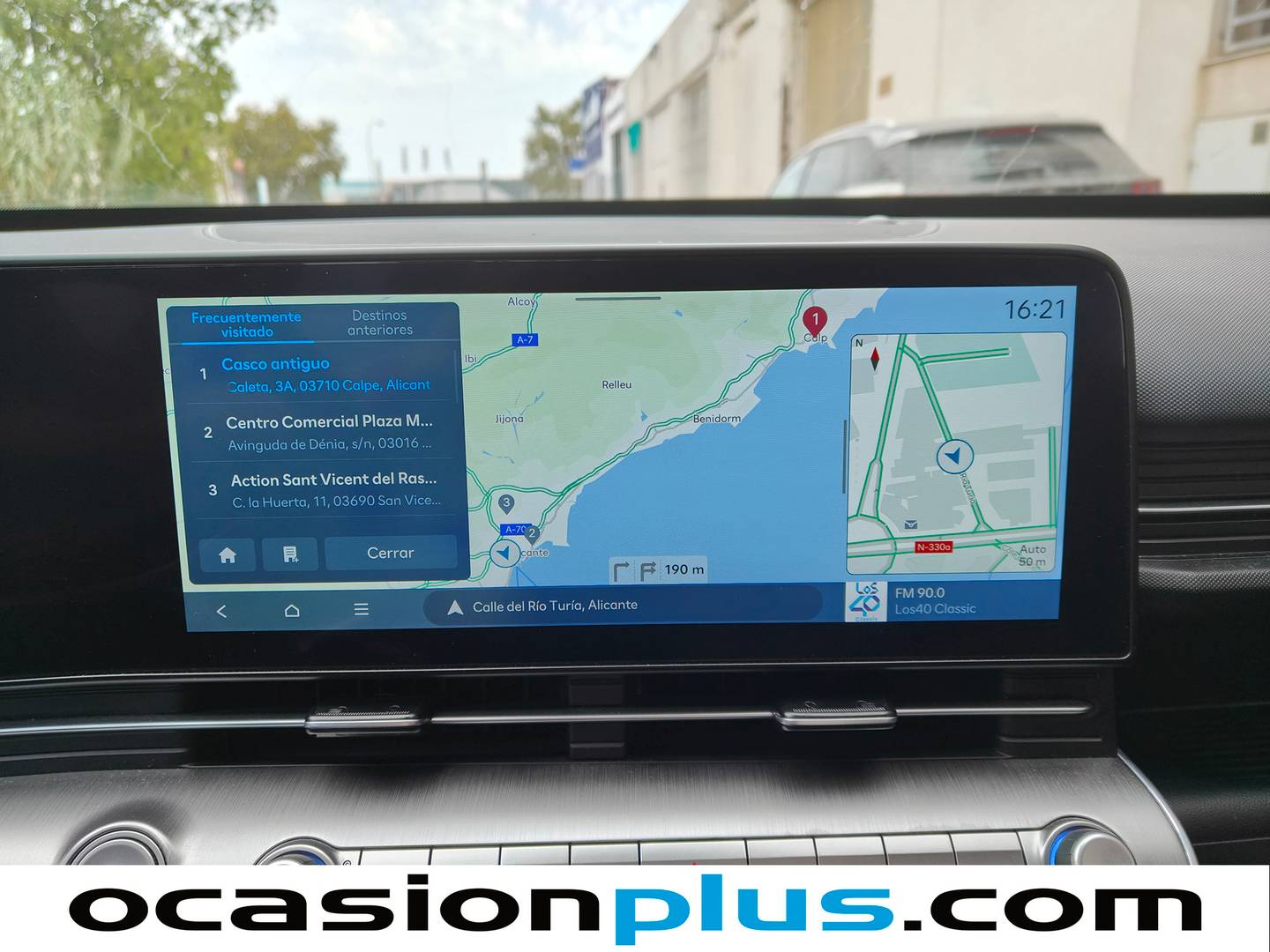 Extras y acabados del Hyundai Kona Hyundai Kona 1.6 GDI HEV Tecno 2C DCT (141 CV)