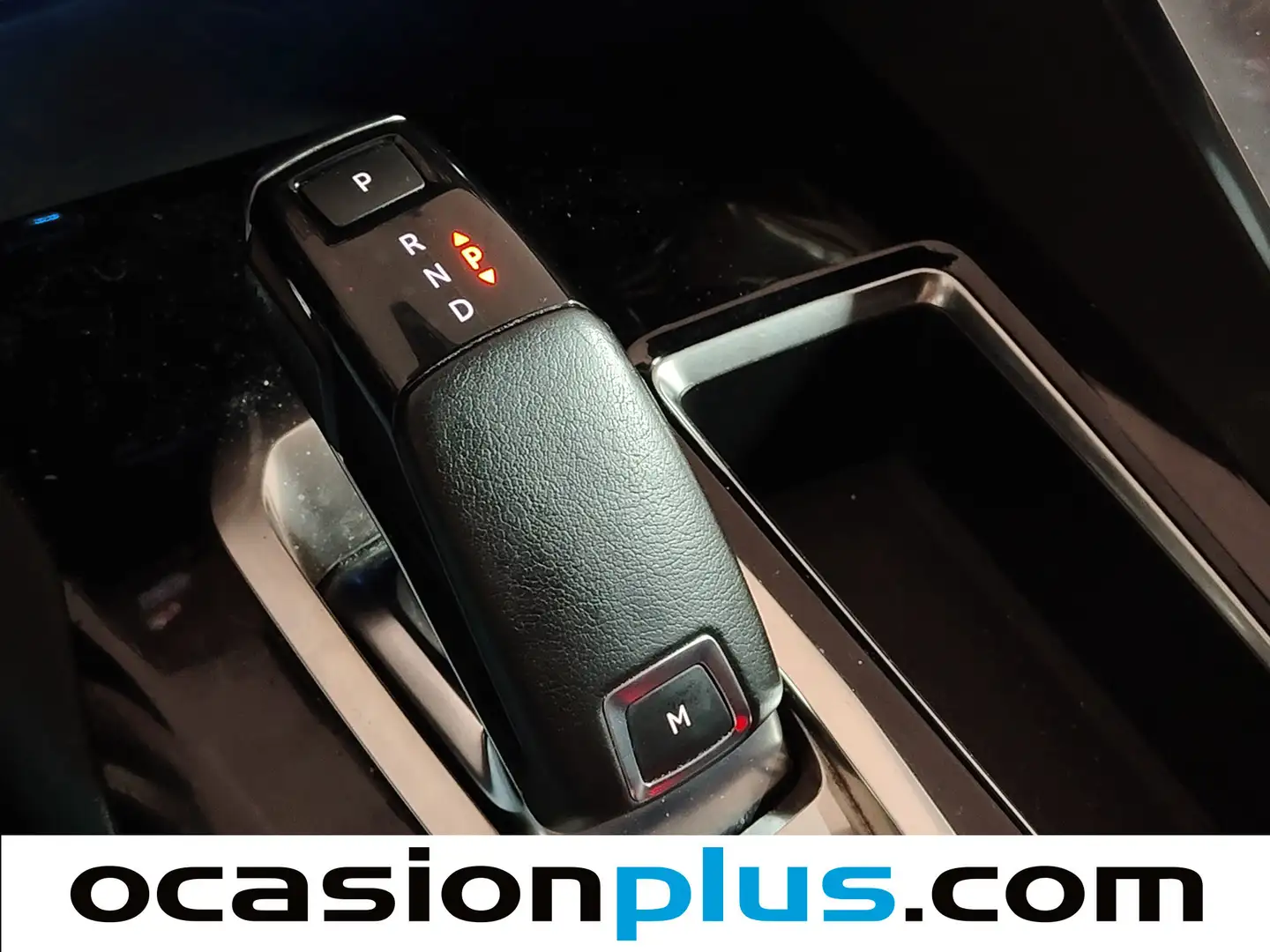 Foto Peugeot 3008 Peugeot 3008 BlueHDI 130 S&S GT Line EAT8 (130 CV)