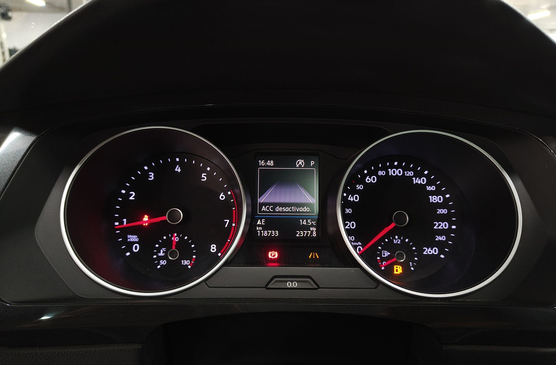 Volkswagen Tiguan Advance 1.5 TSI DSG Pack R-line - foto 31