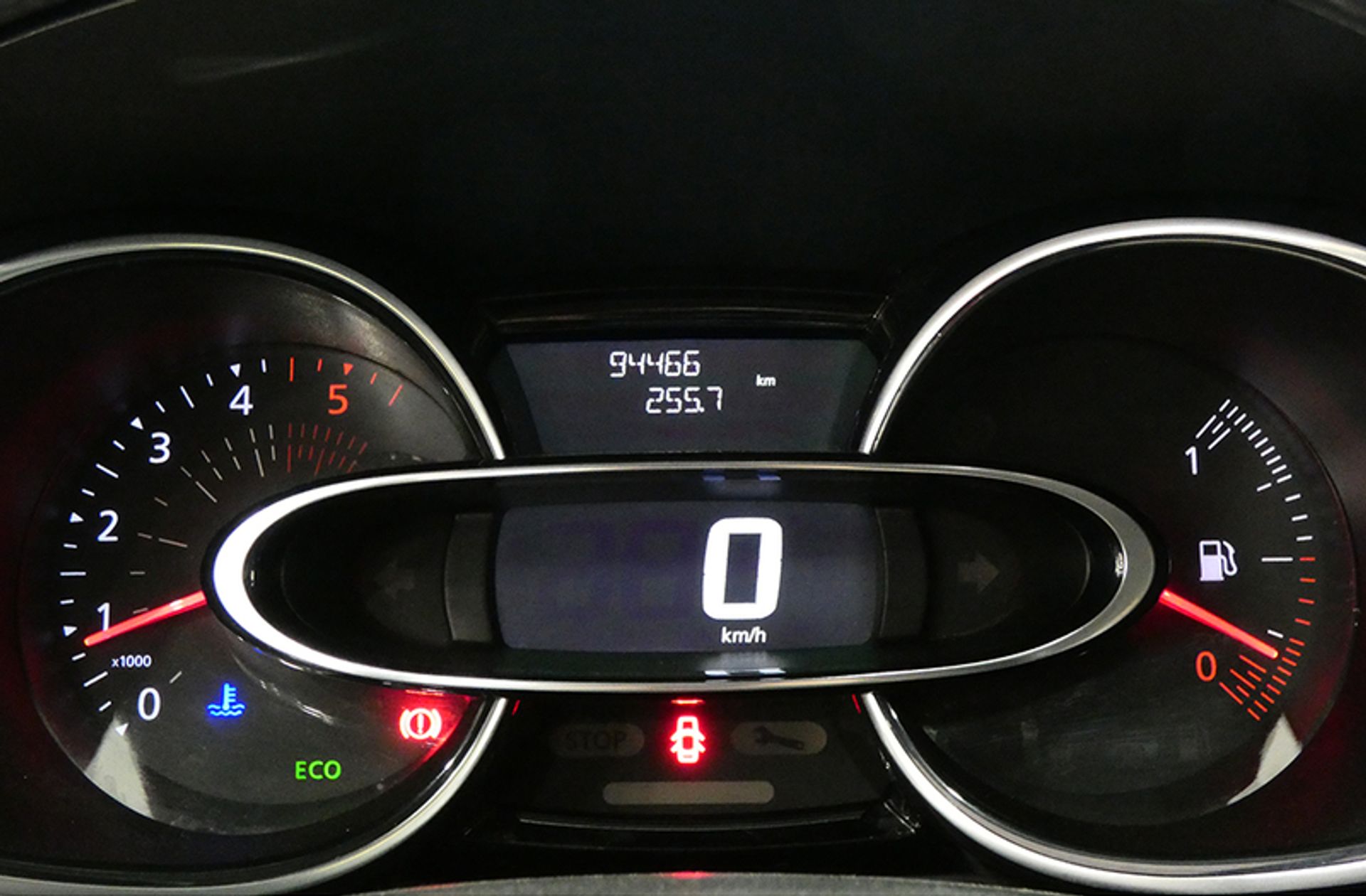 Renault Clio Zen Energy dCi - foto 25
