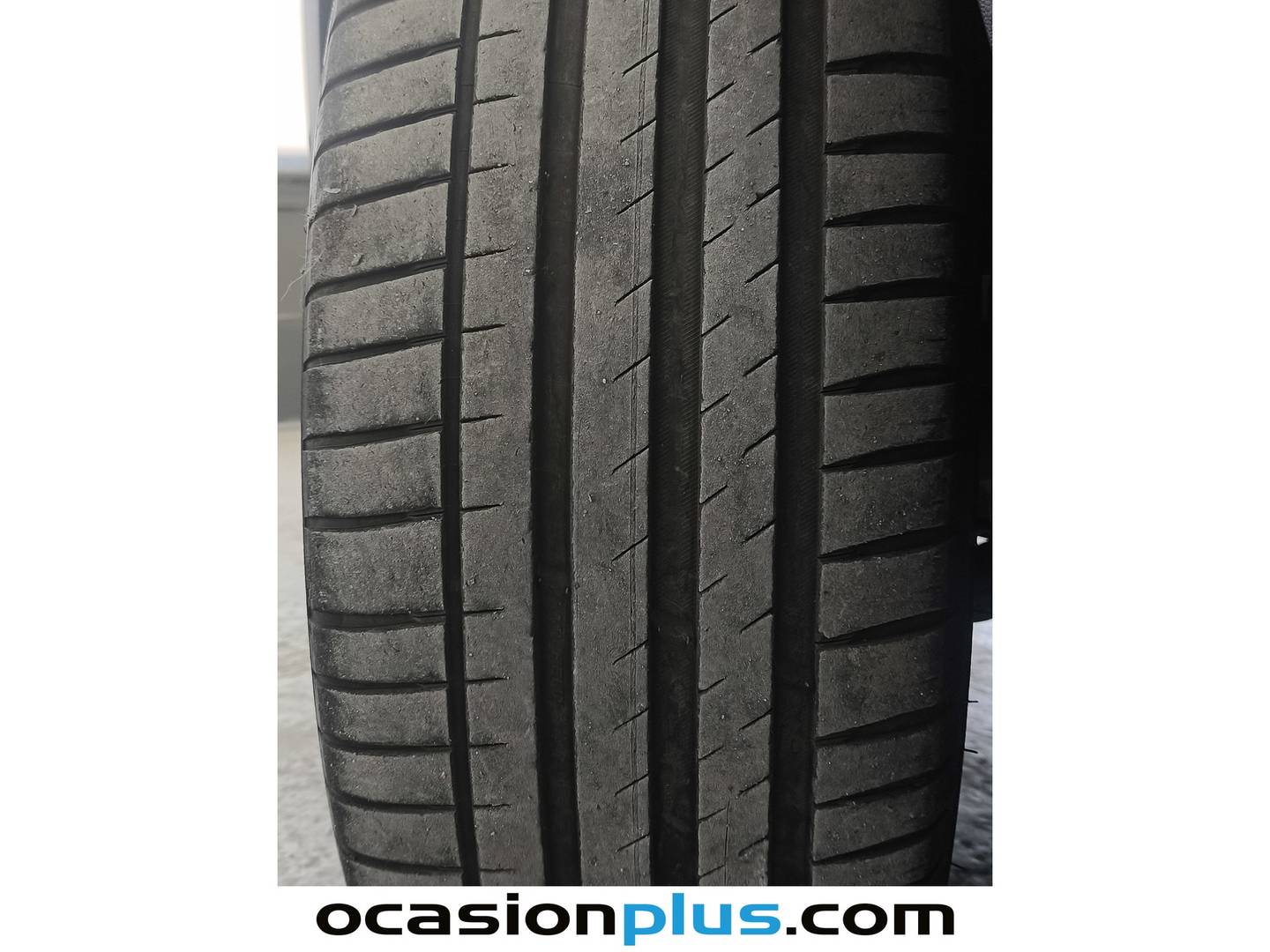 Mercedes GLA Mercedes GLA 180 (122 CV) Pack AMG seminuevo