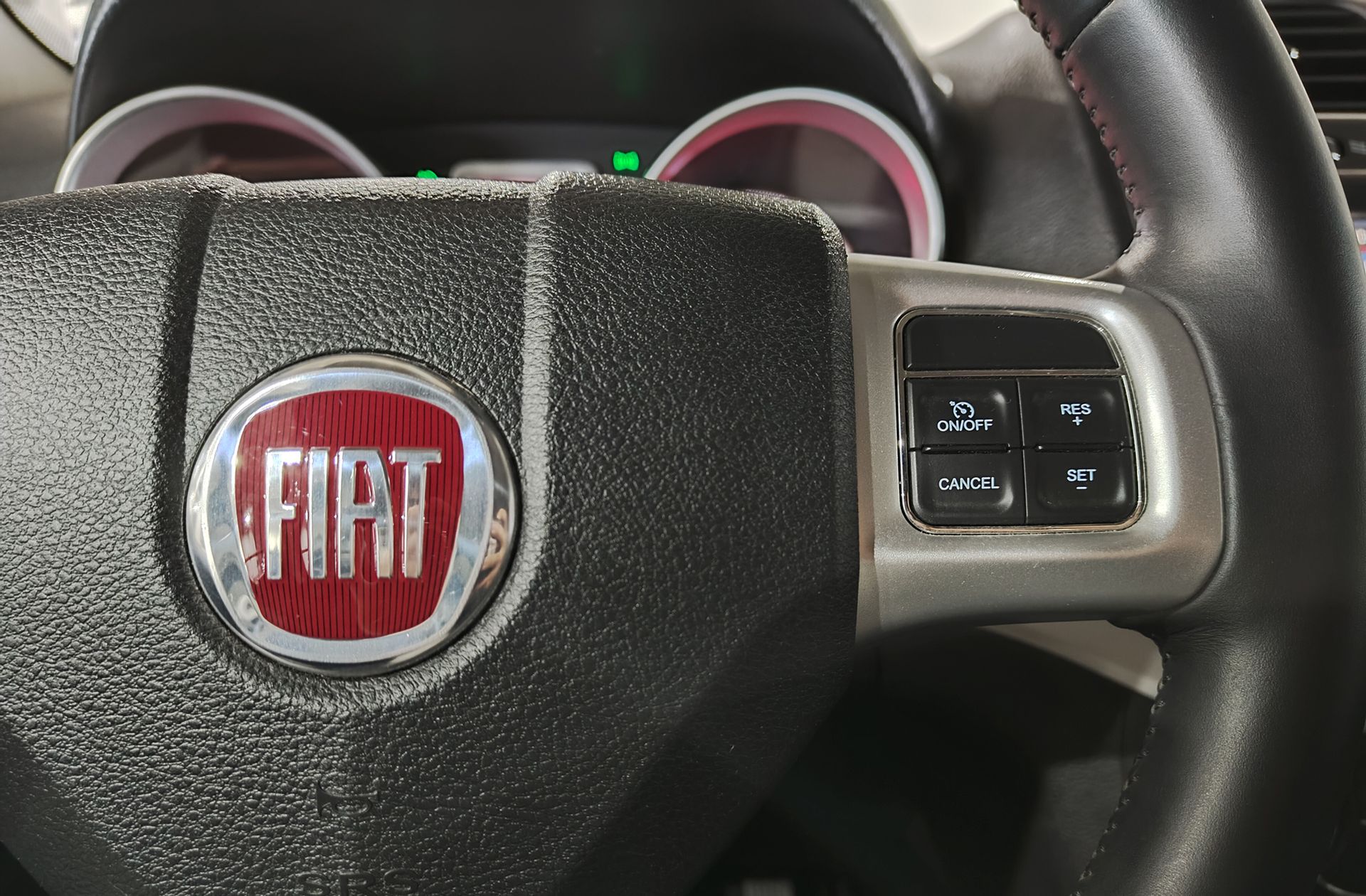 Fiat Freemont 2.0 Diesel Lounge AWD 7 plazas - foto 26